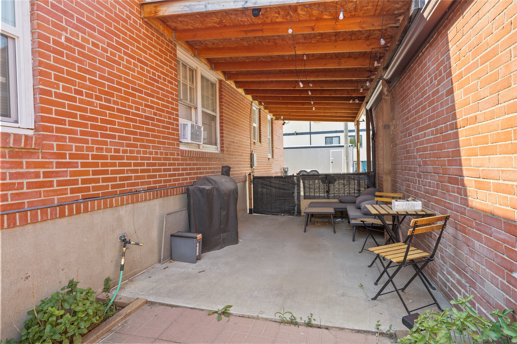 118 6th Avenue Property Photo 44