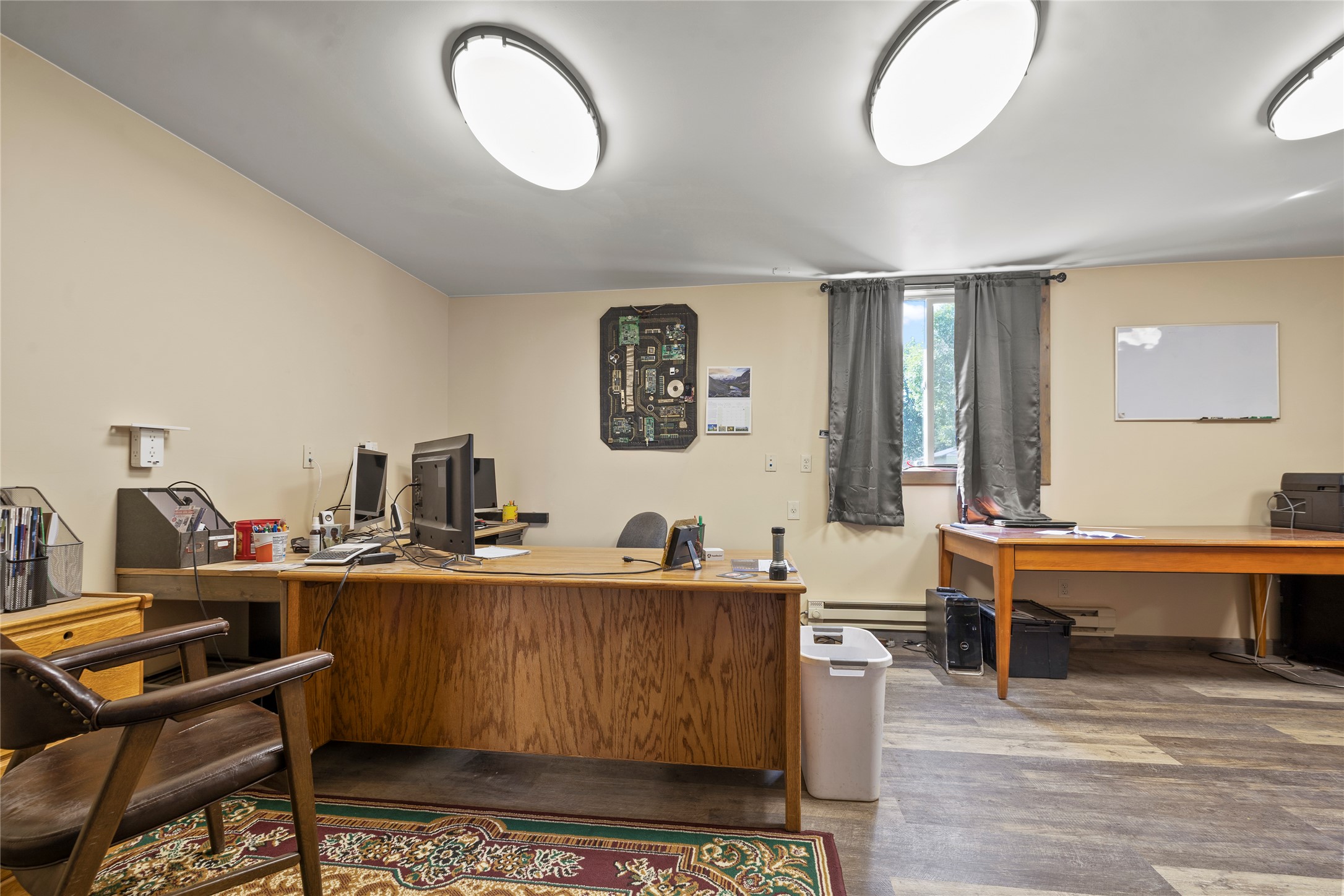537 2nd Street Property Photo 10