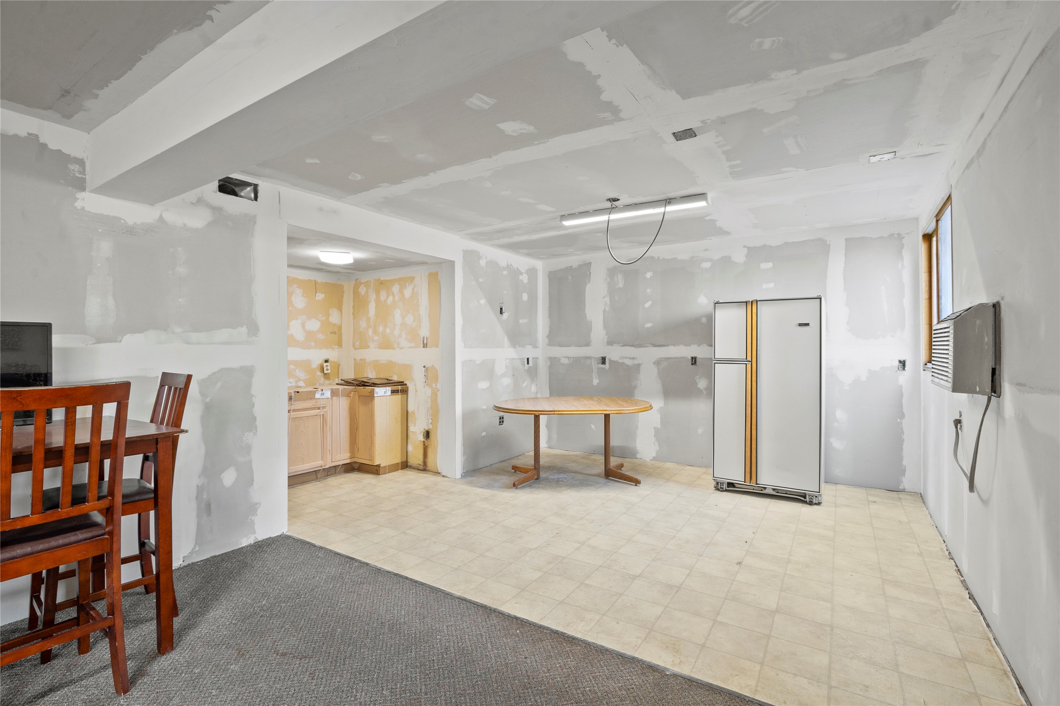 537 2nd Street Property Photo 15