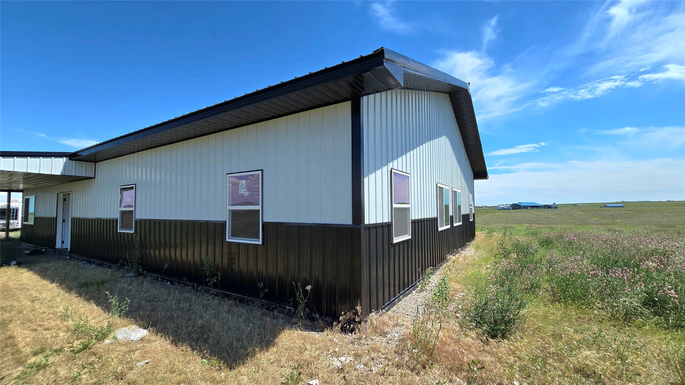 42 Kamloops Road Property Photo 2
