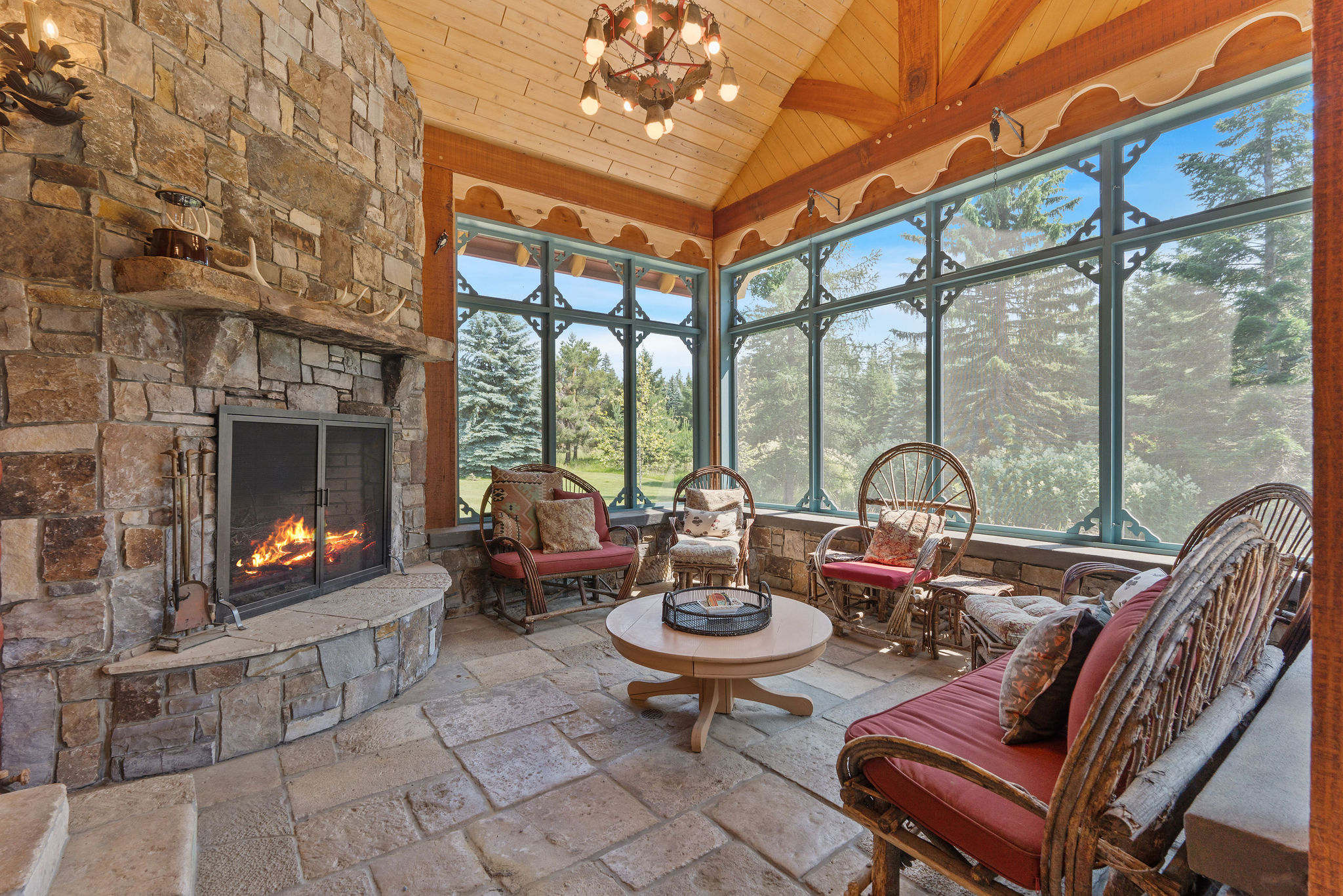 3039 And 3005 Foothill Road Property Photo 45