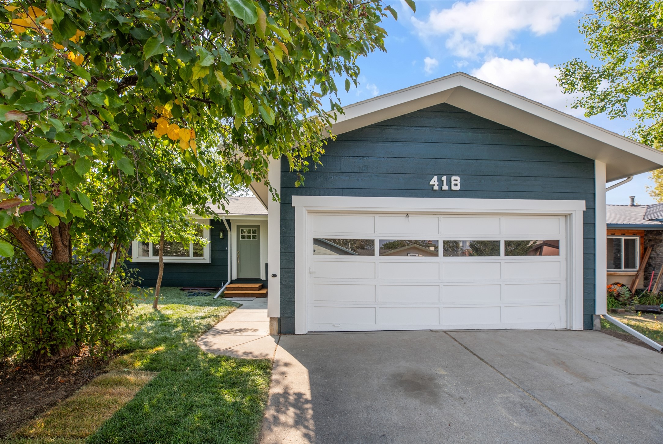 418 Deerfield Court Property Photo 1
