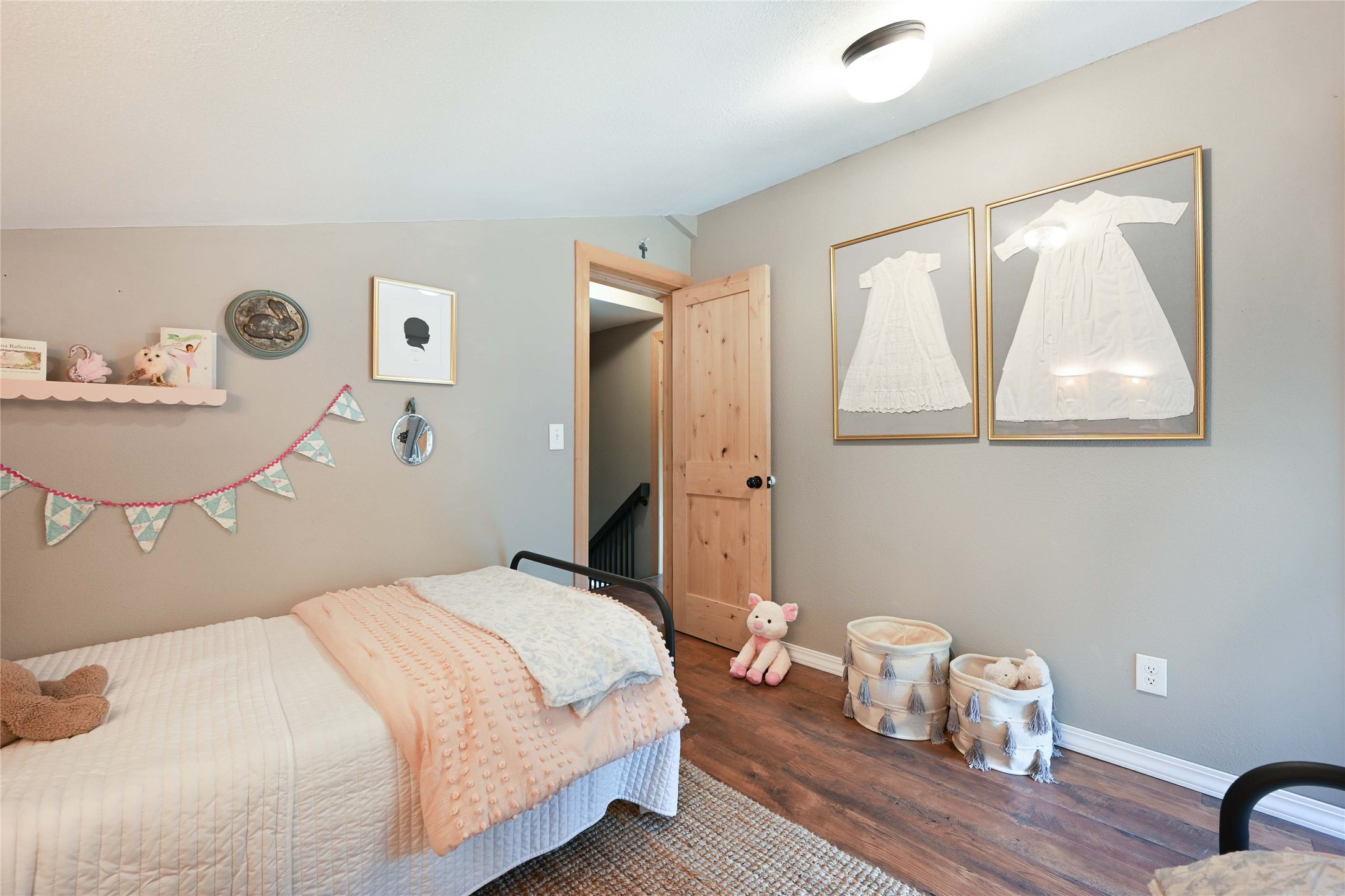 2 Cedar Grove Lane Property Photo 33