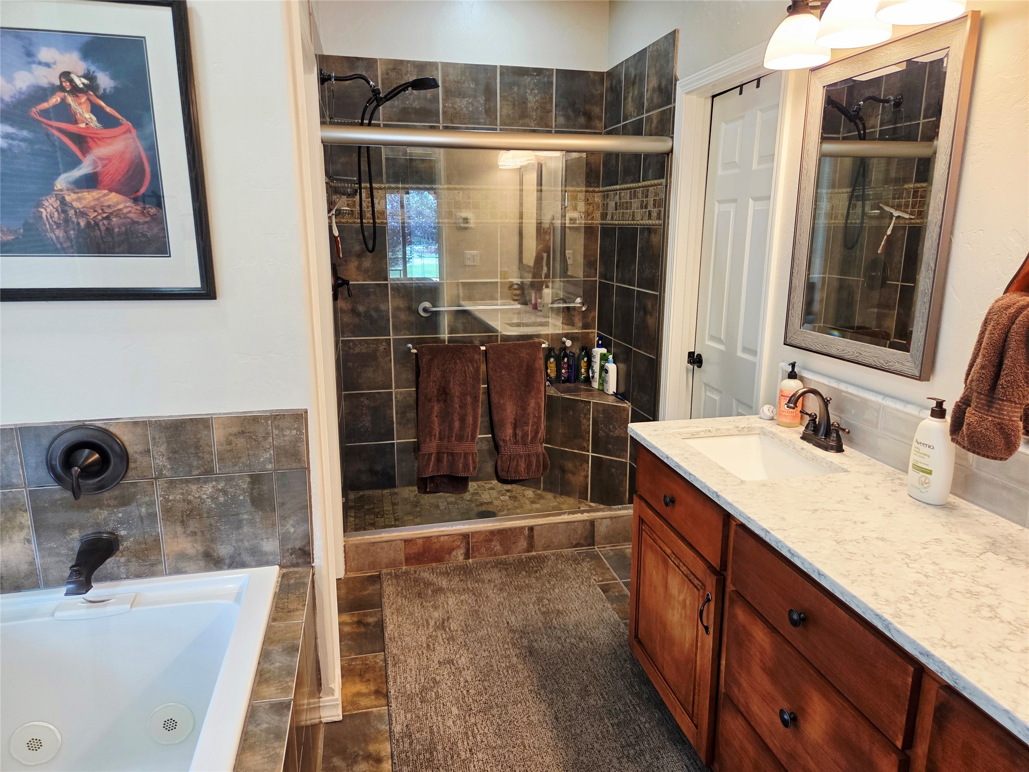6 Hawks Court Property Photo 19