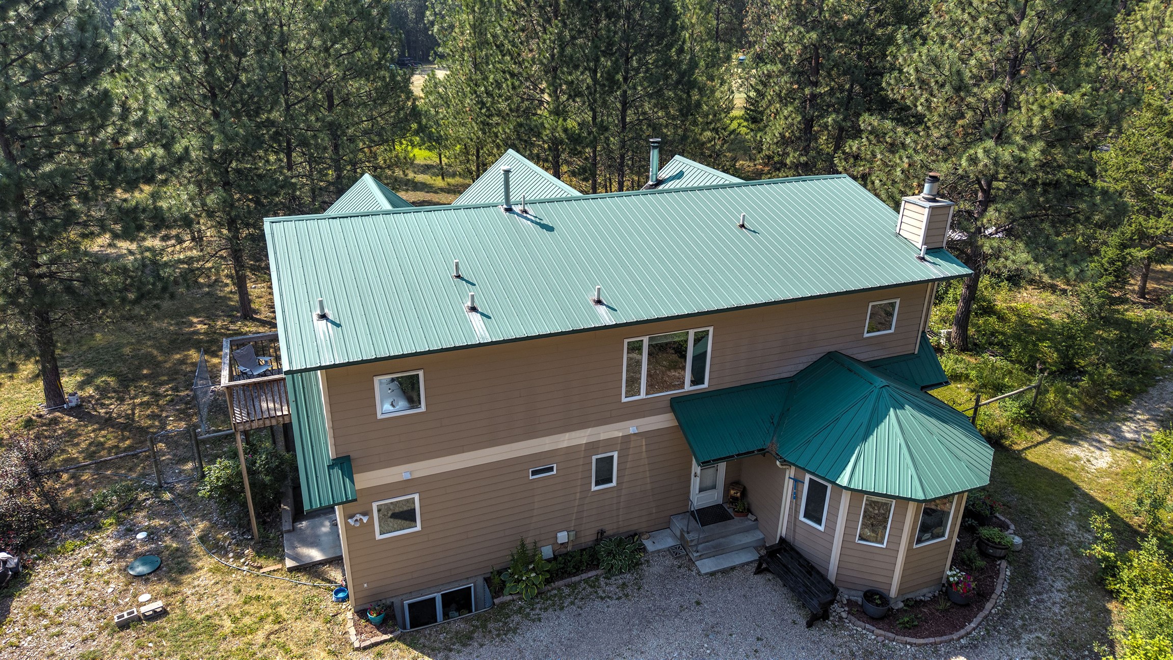 9781 Highway 12 W Property Photo 4