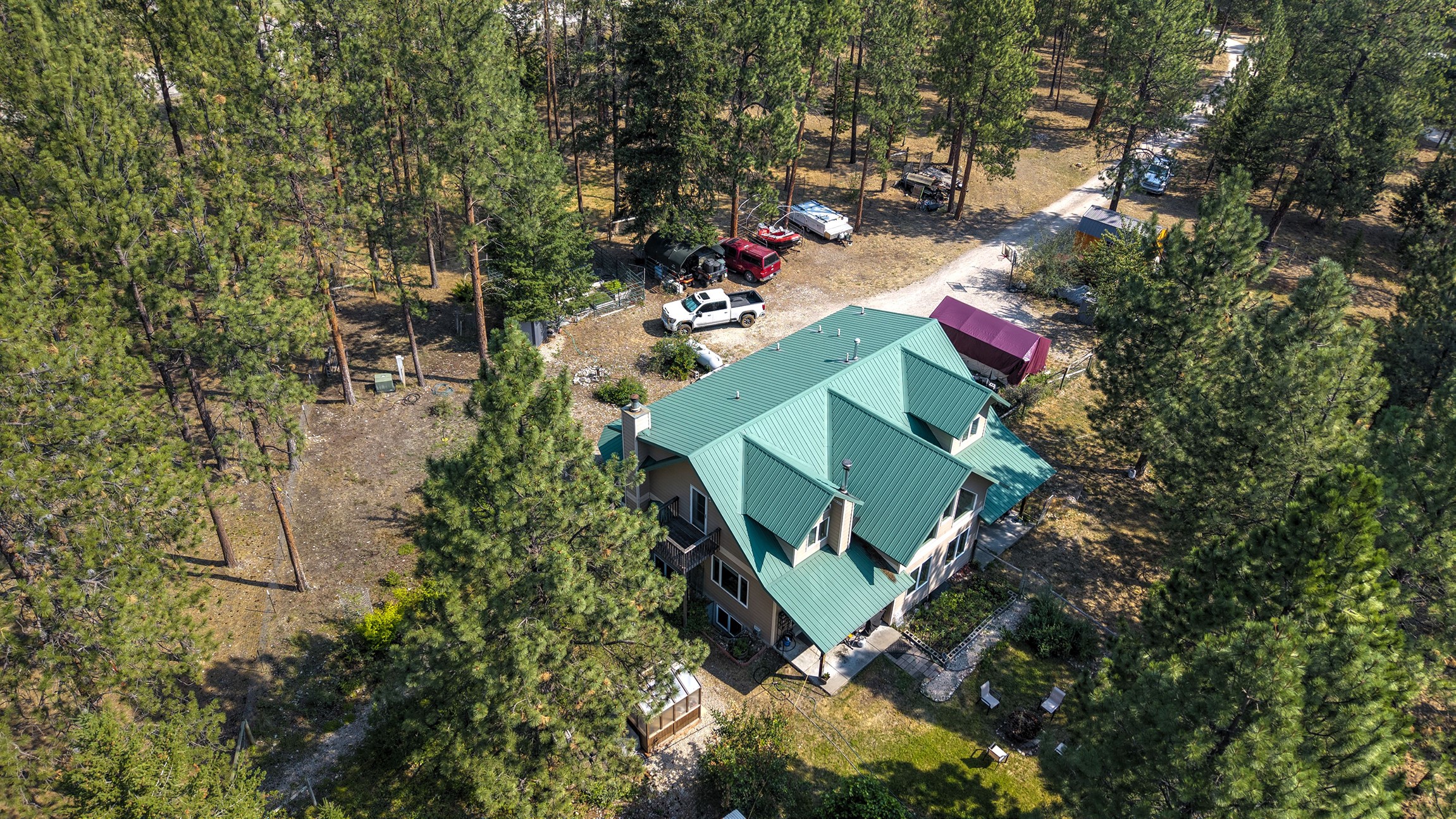 9781 Highway 12 W Property Photo 6