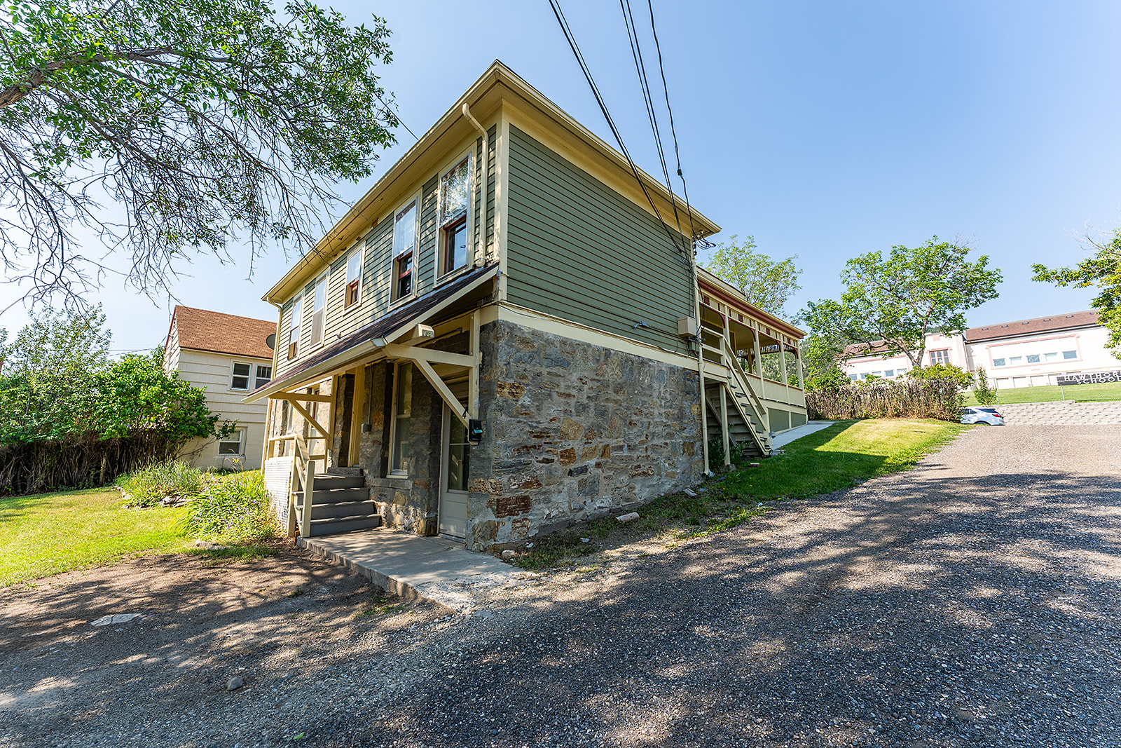407 Madison Avenue Property Photo 4