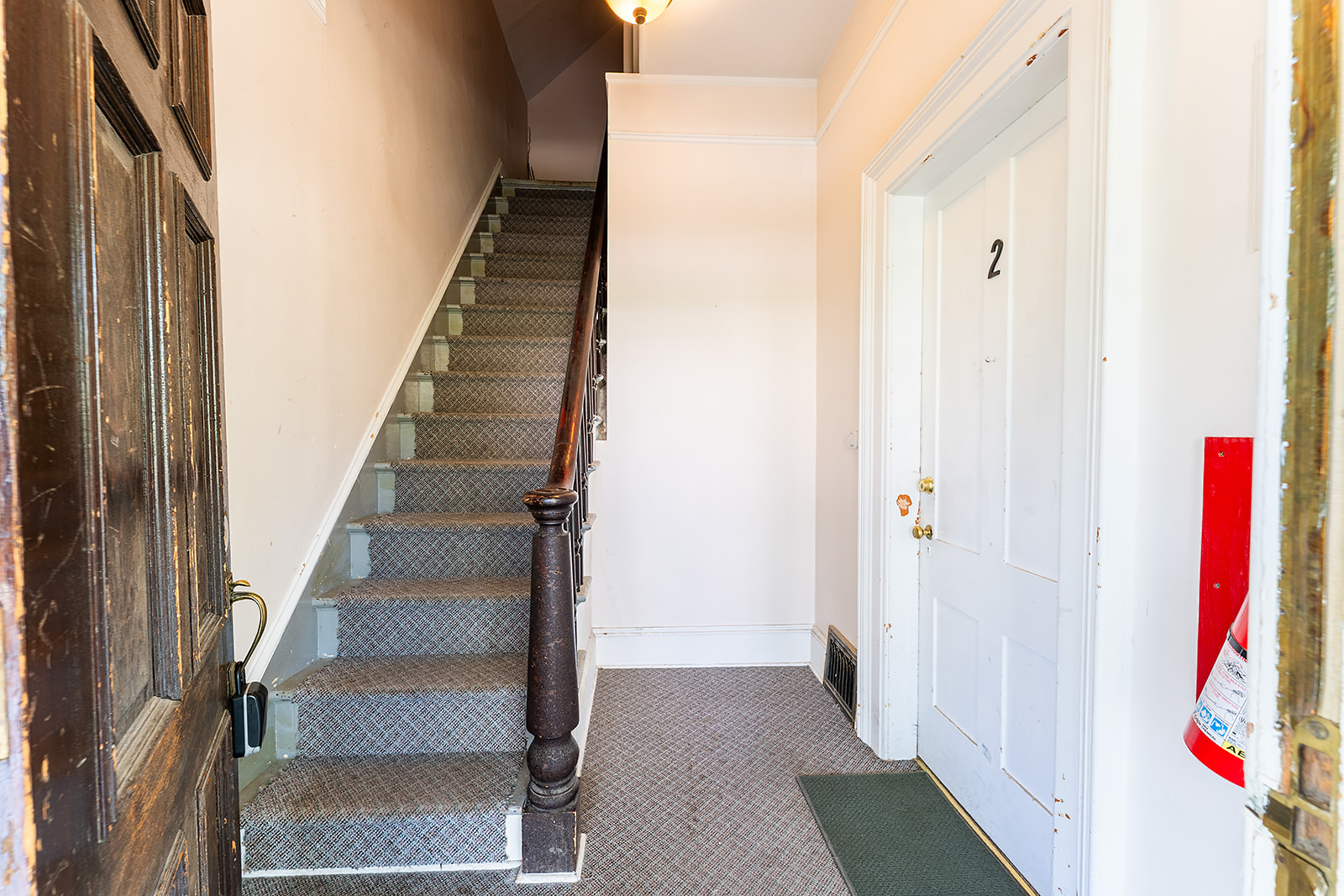 407 Madison Avenue Property Photo 11