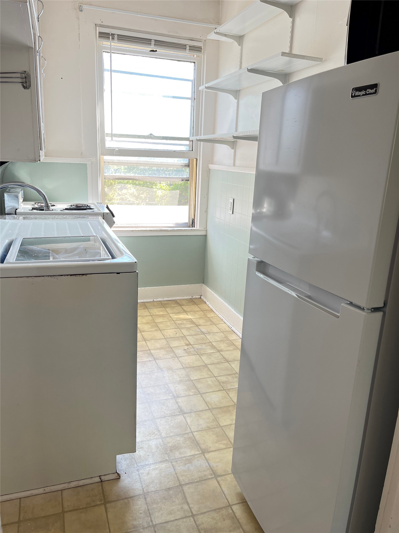 407 Madison Avenue Property Photo 15