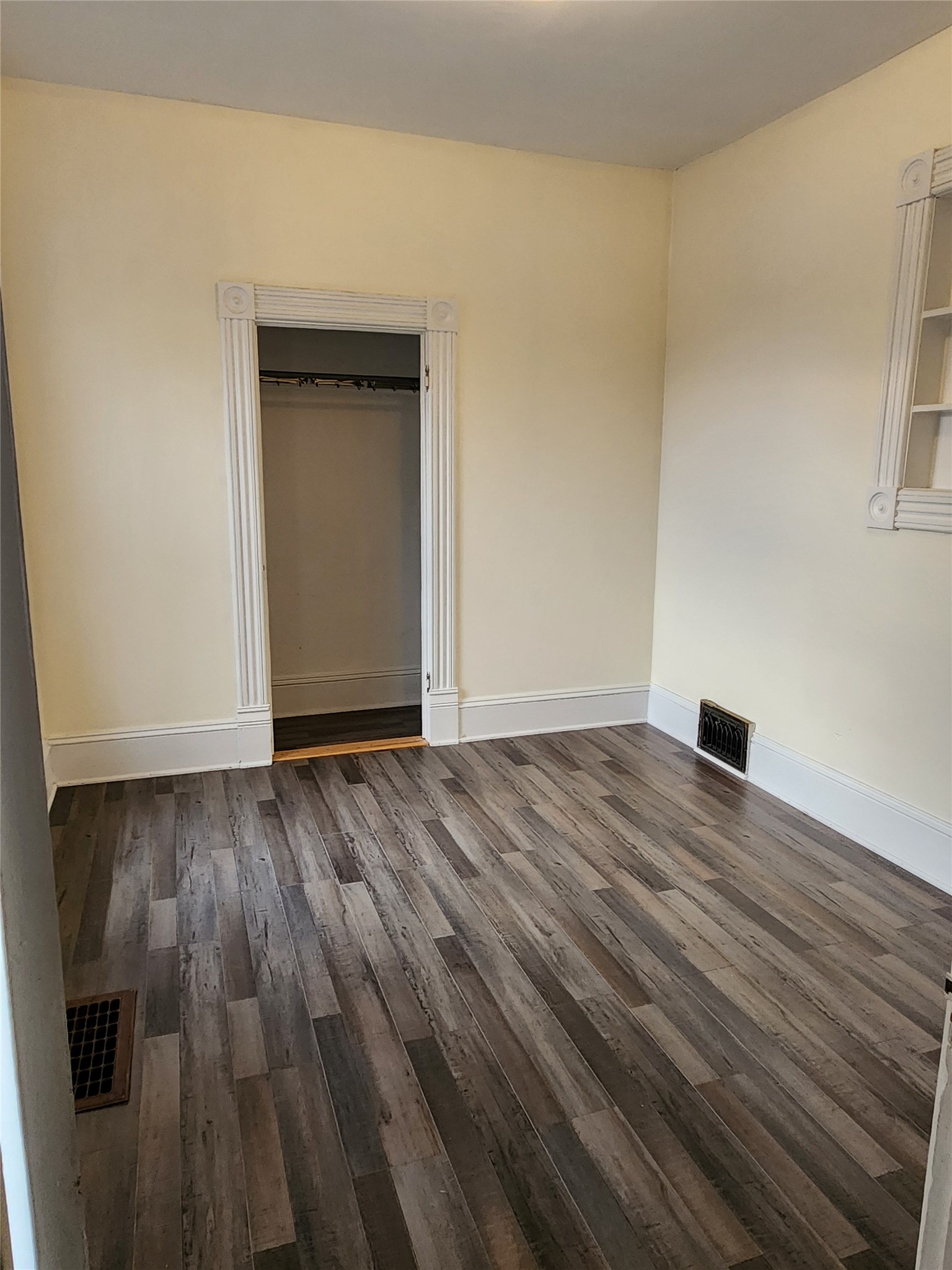 407 Madison Avenue Property Photo 18
