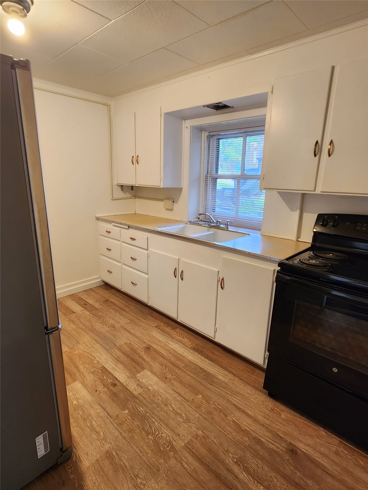 407 Madison Avenue Property Photo 25