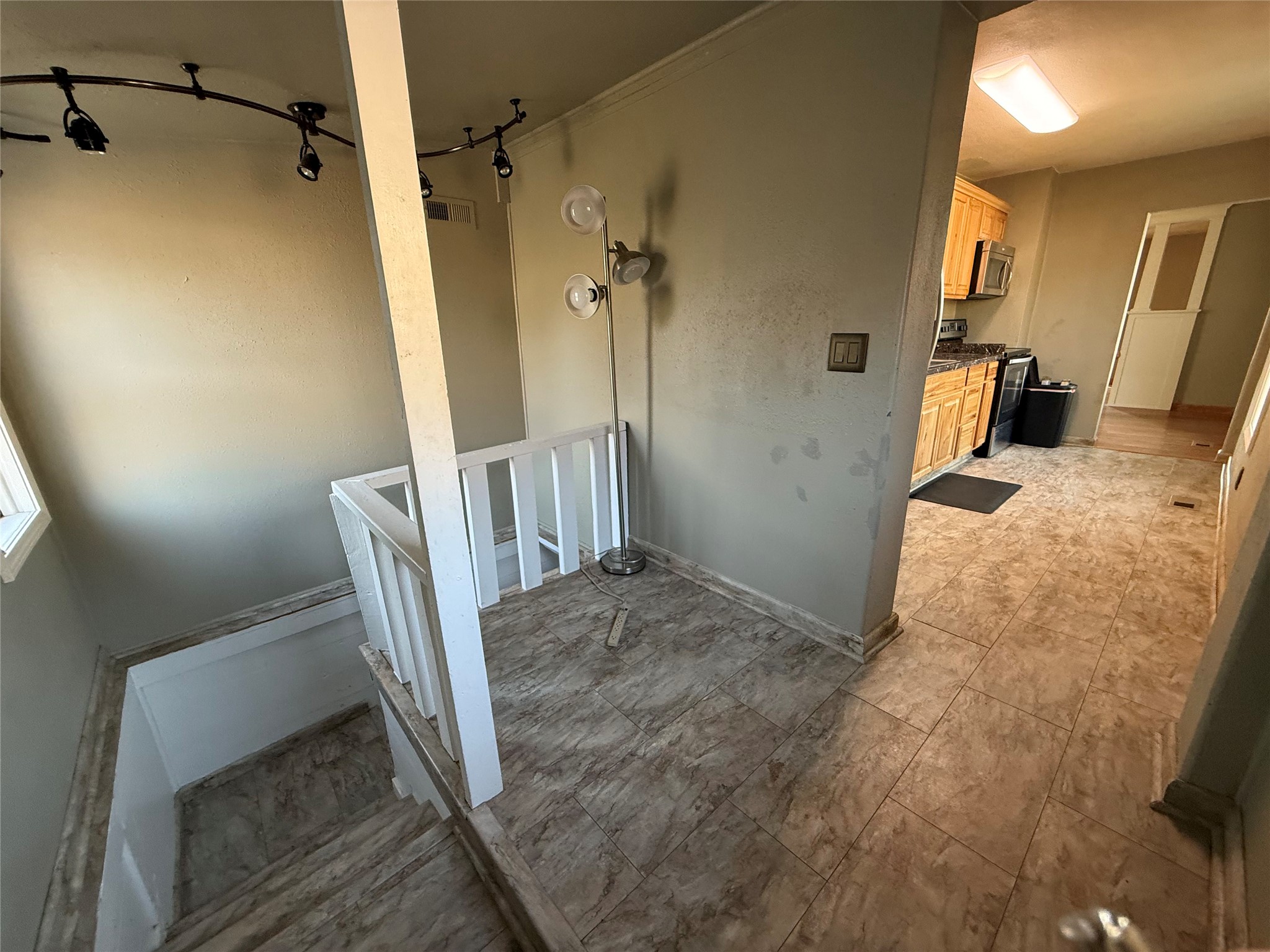 221 4th Avenue Se Property Photo 21