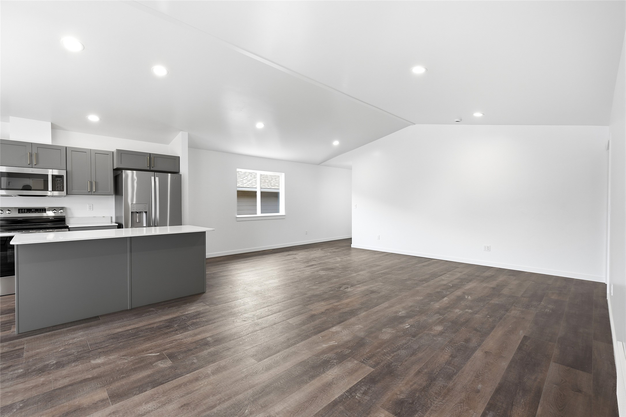 524 Eagle Valley Drive Property Photo 10
