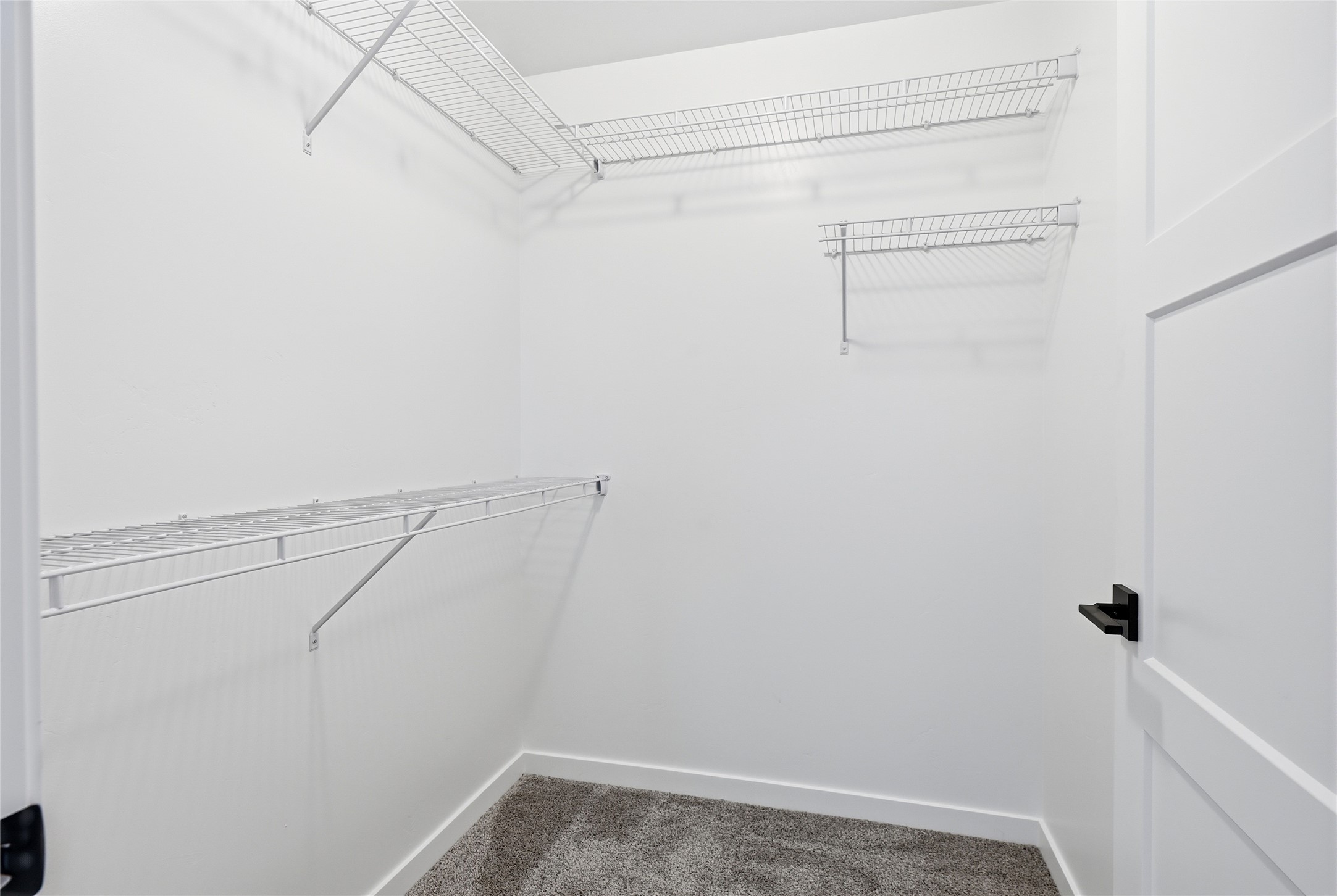 524 Eagle Valley Drive Property Photo 15
