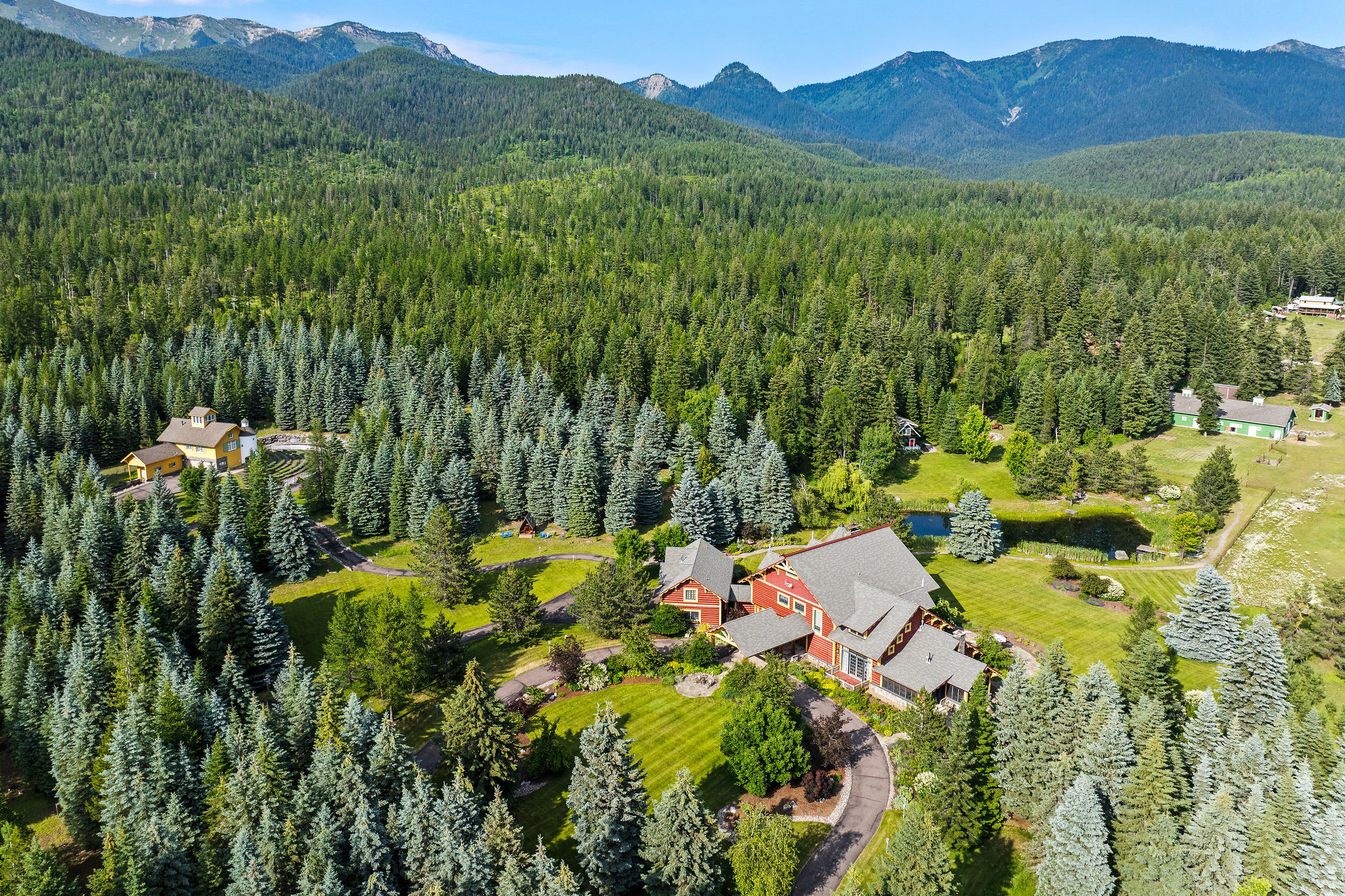 3039 And 3005 Foothill Road Property Photo 11