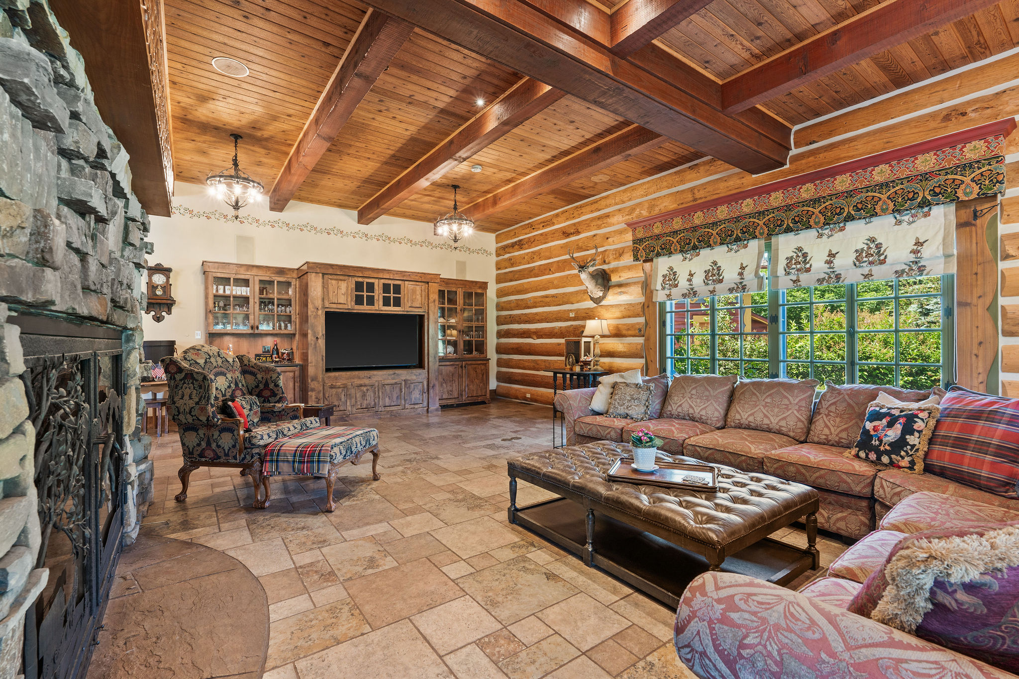 3039 And 3005 Foothill Road Property Photo 31