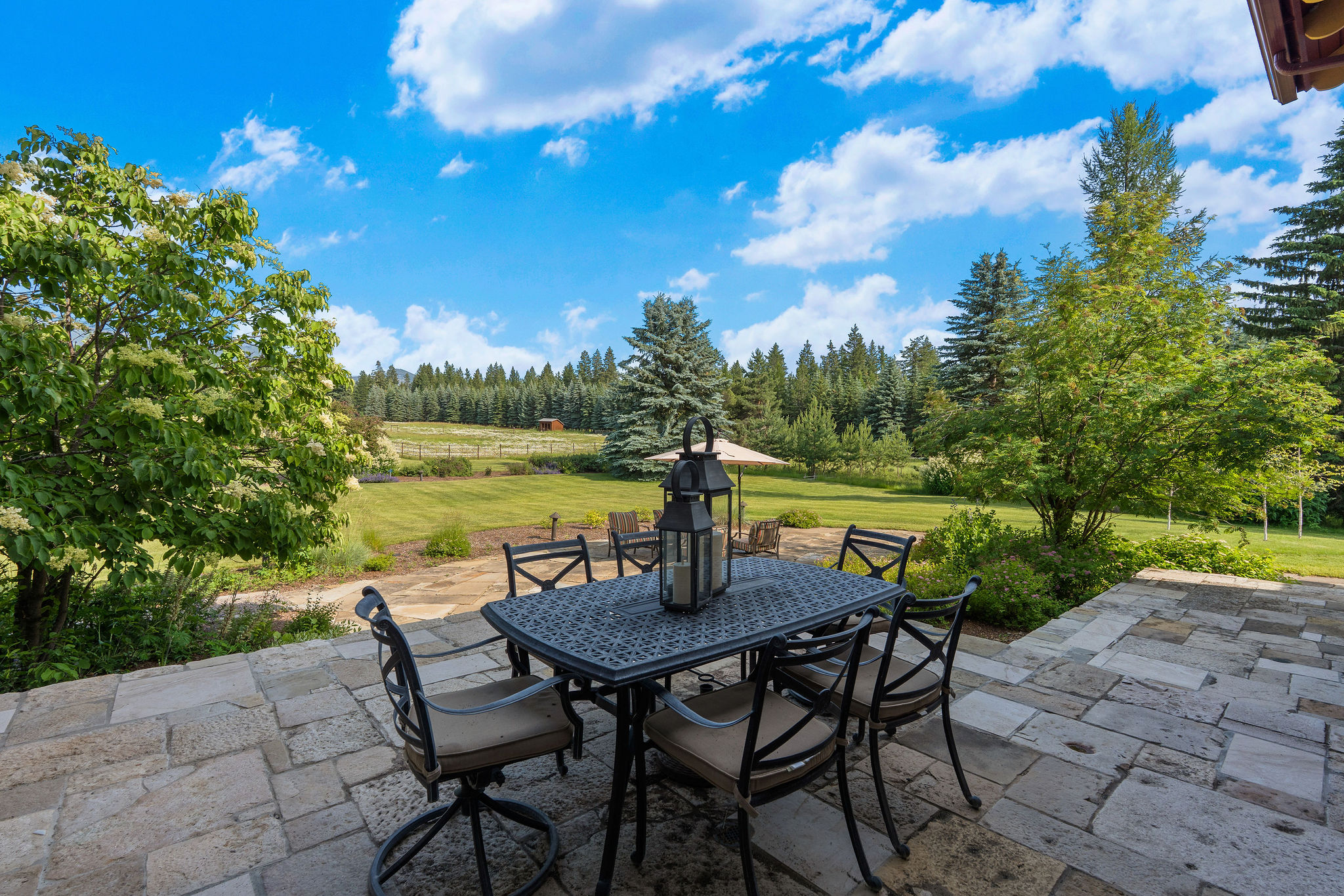 3039 And 3005 Foothill Road Property Photo 48