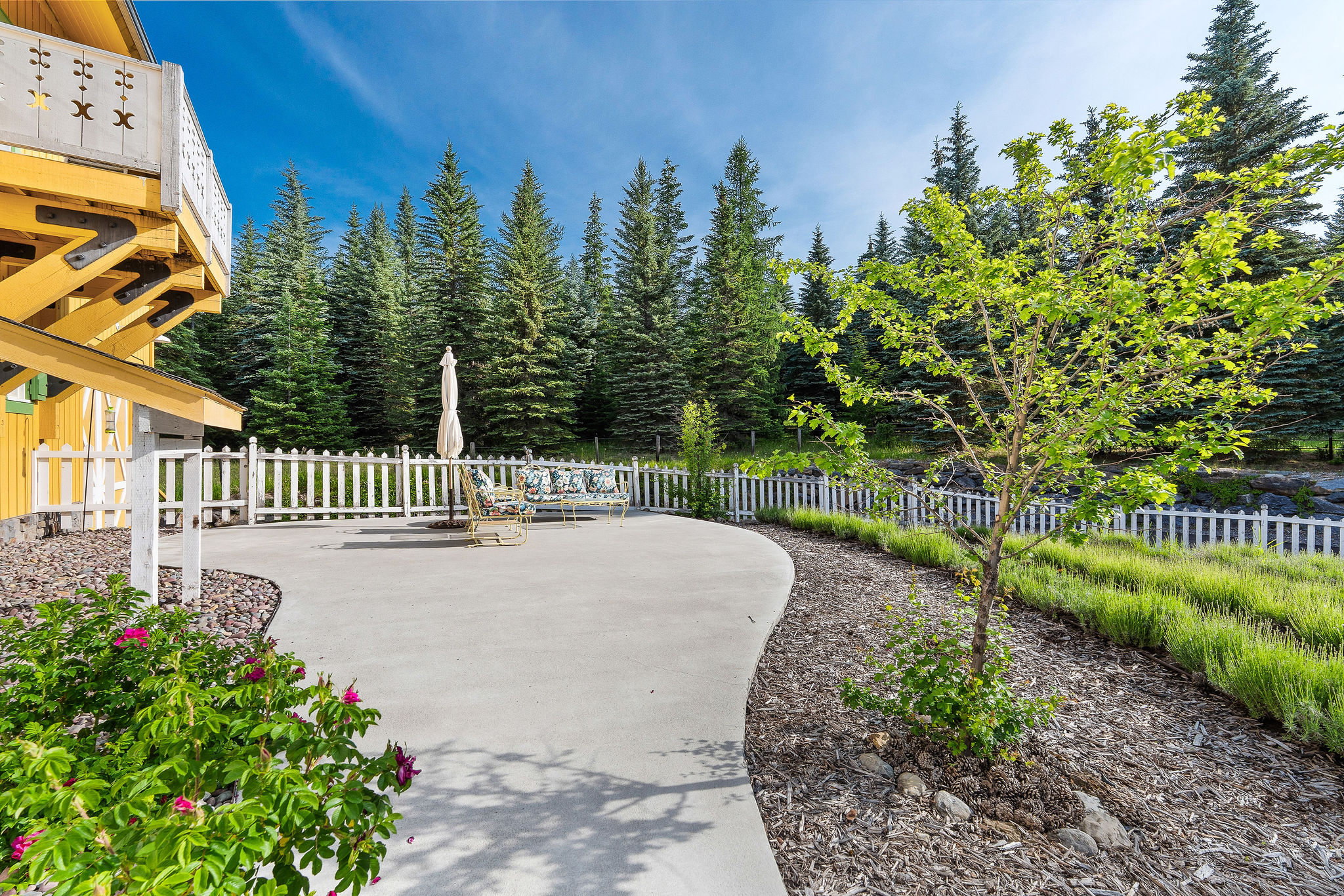 3039 And 3005 Foothill Road Property Photo 114