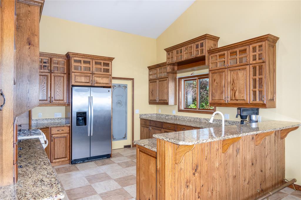 10 Northshore Drive Property Photo 6