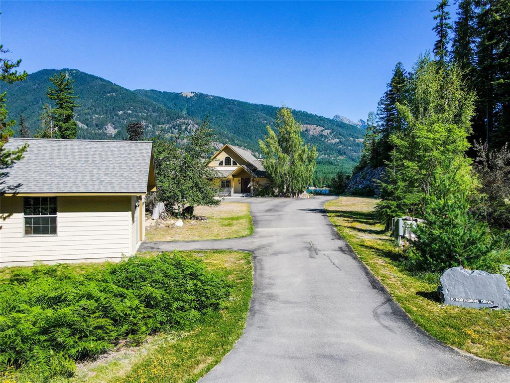 10 Northshore Drive Property Photo 8