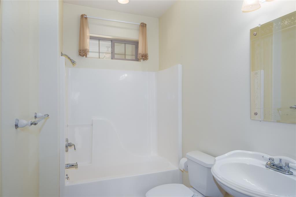 10 Northshore Drive Property Photo 24