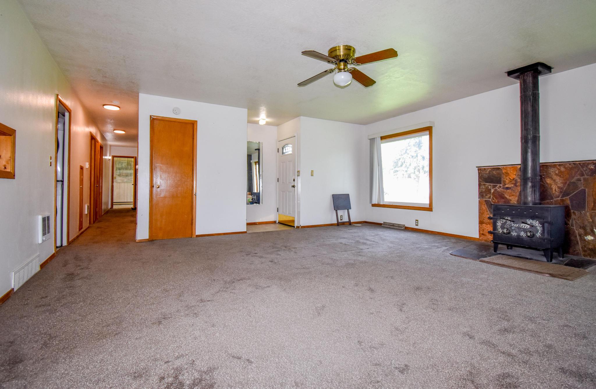 931 Main Street Sw Property Photo 7