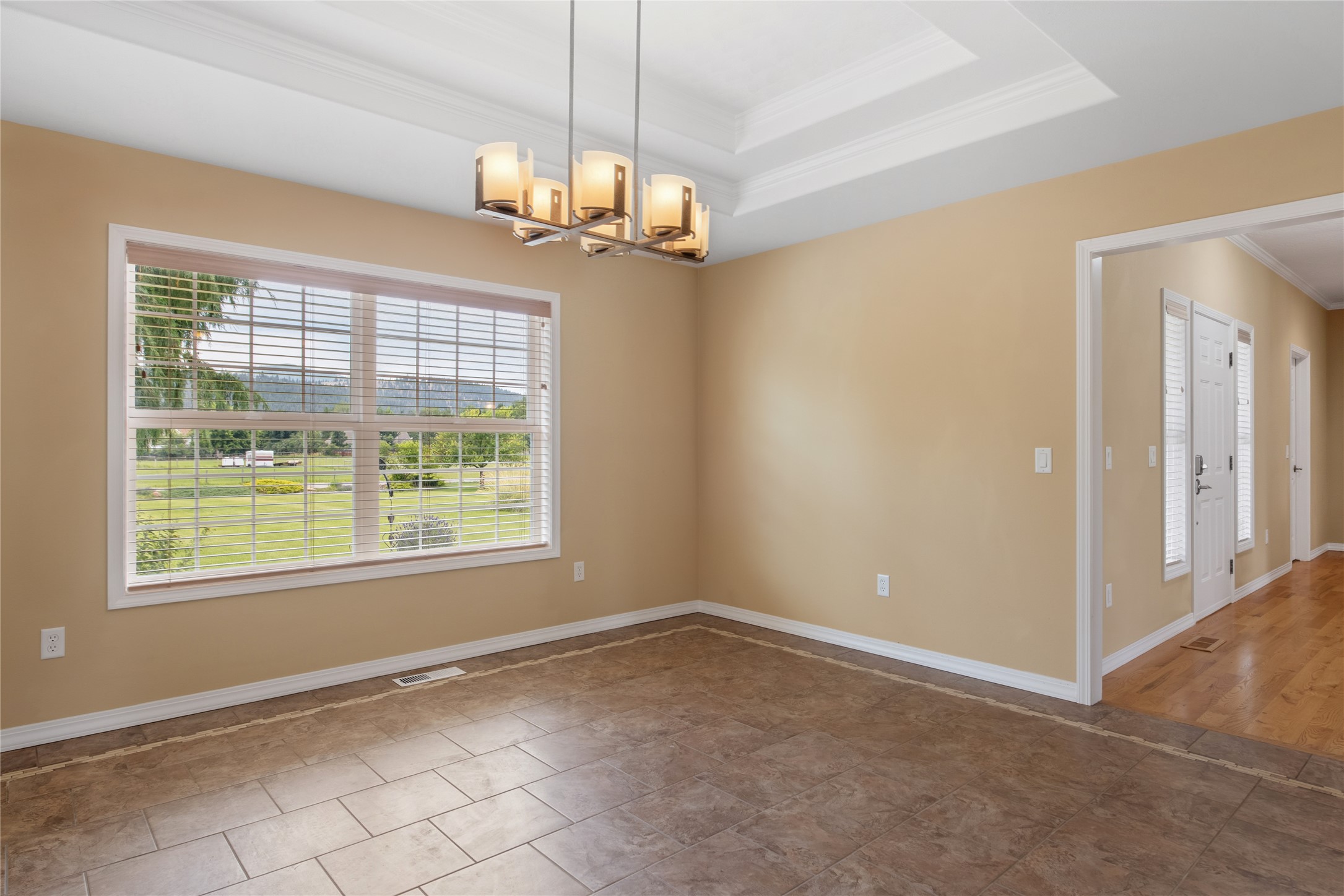 2292 Bald Eagle Close Property Photo 14