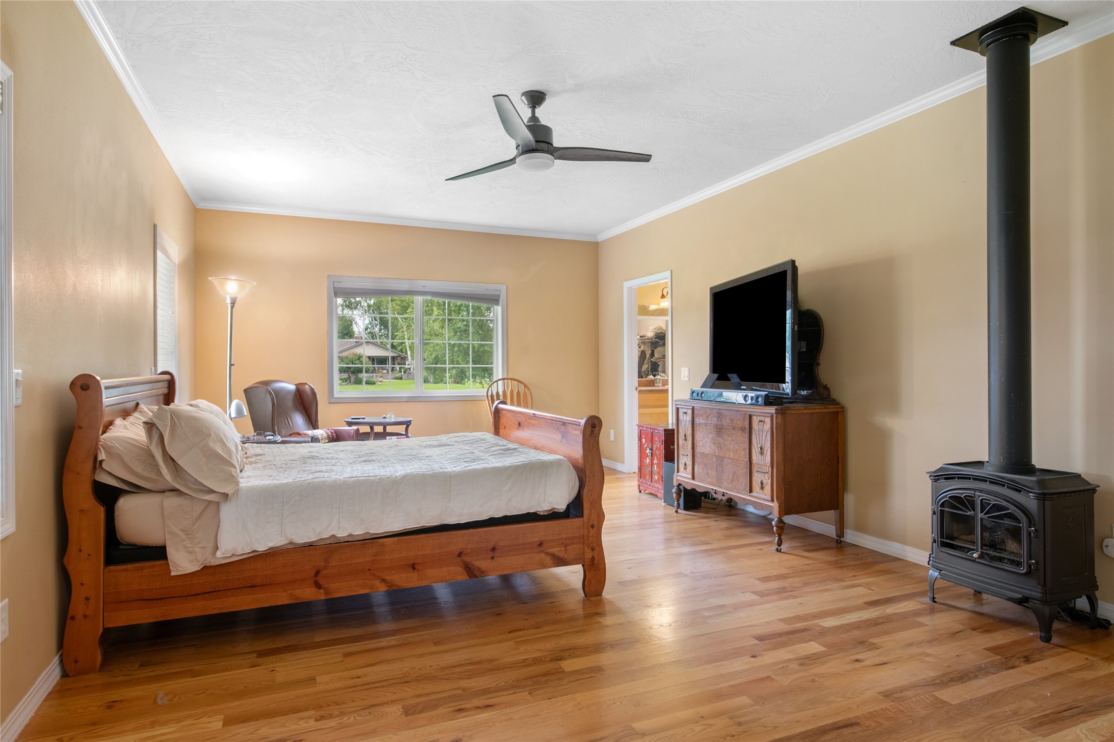 2292 Bald Eagle Close Property Photo 16