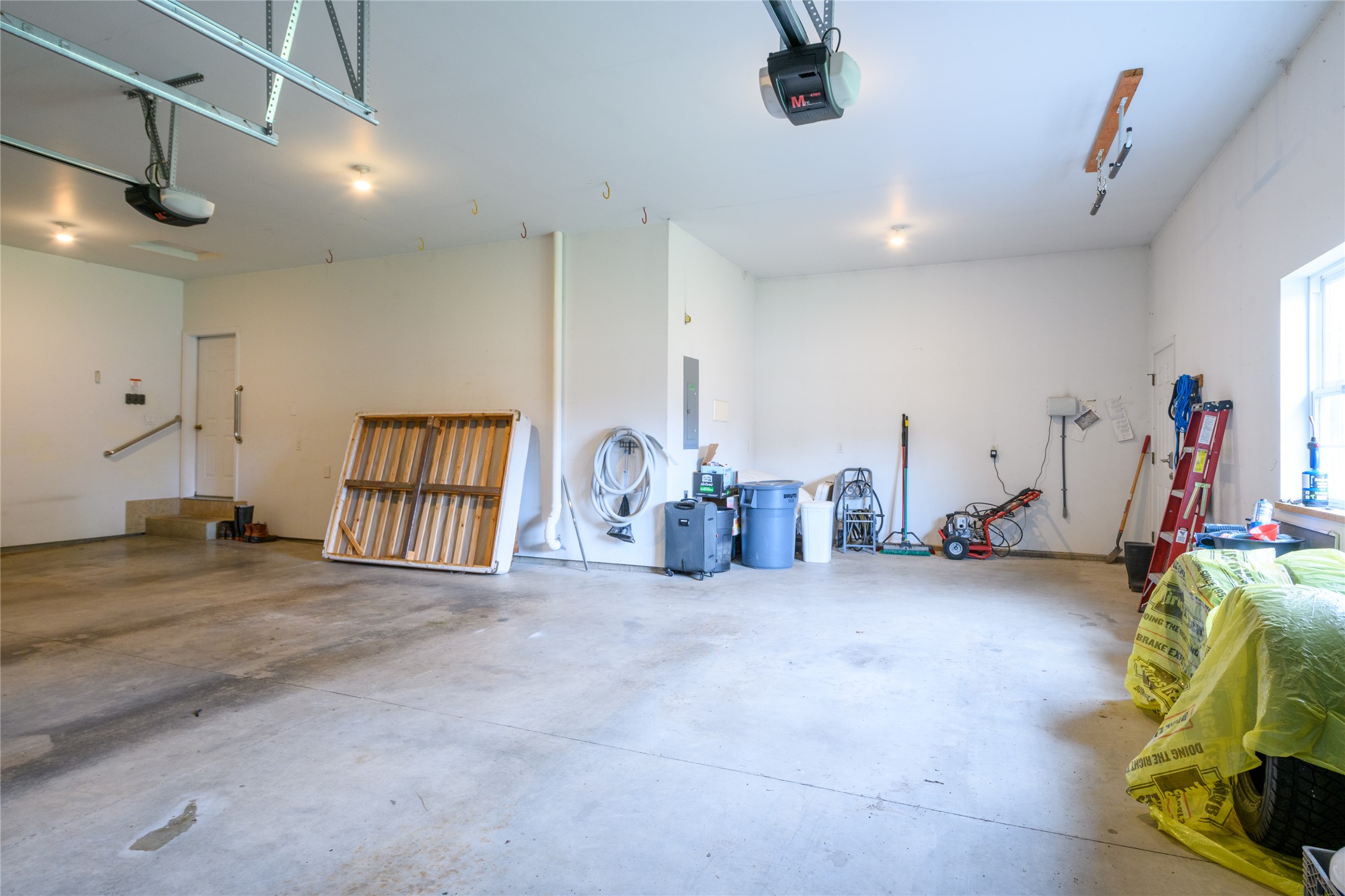 2292 Bald Eagle Close Property Photo 41