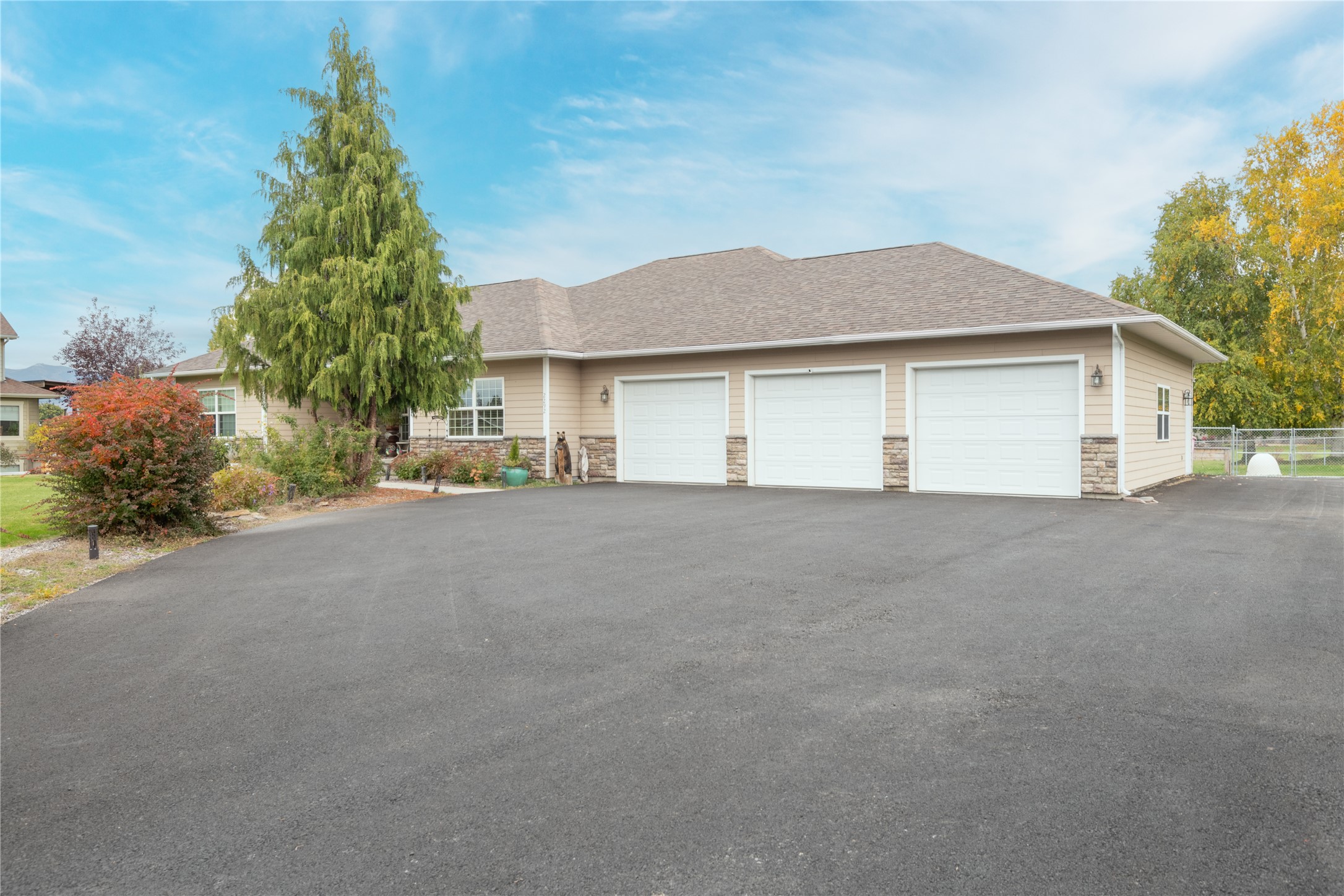 2292 Bald Eagle Close Property Photo 45