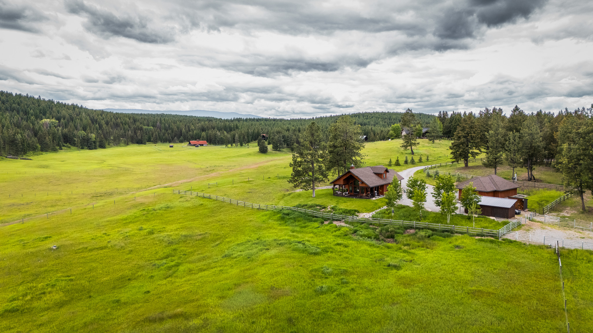 950 Eagle Lake Loop Property Photo 8