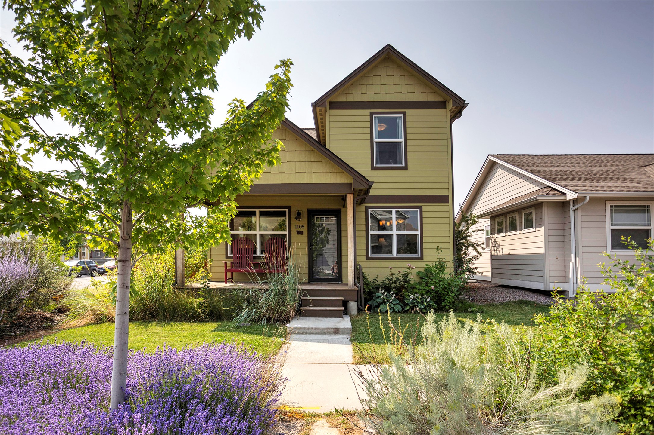 1105 Village Way Property Photo 1