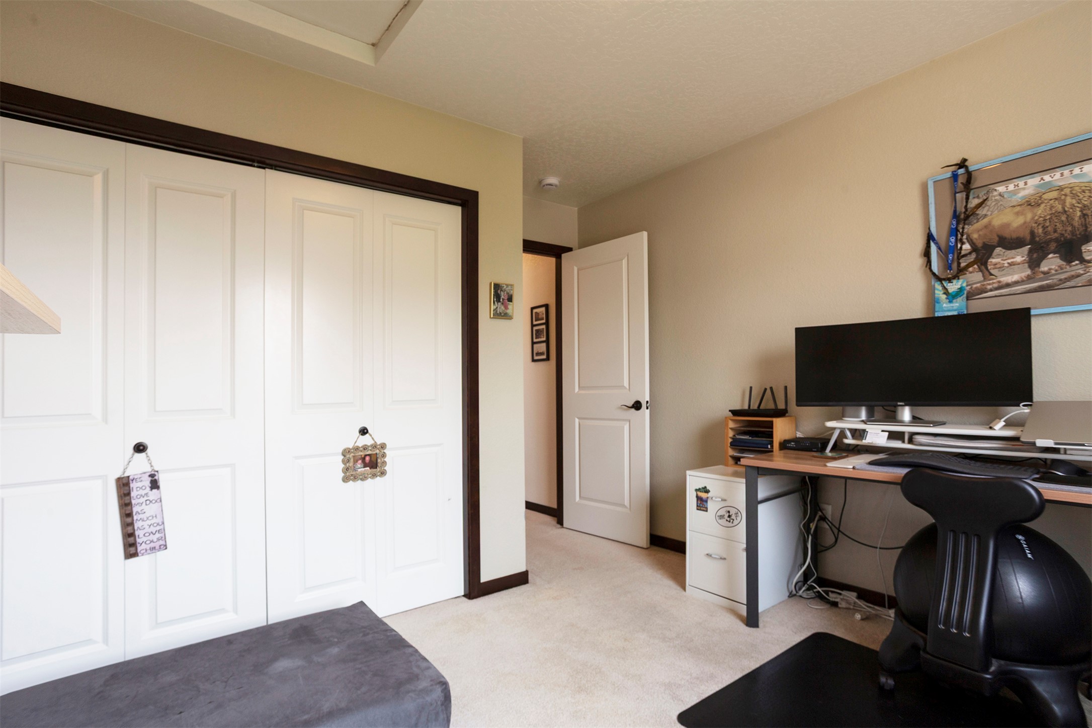 1105 Village Way Property Photo 23
