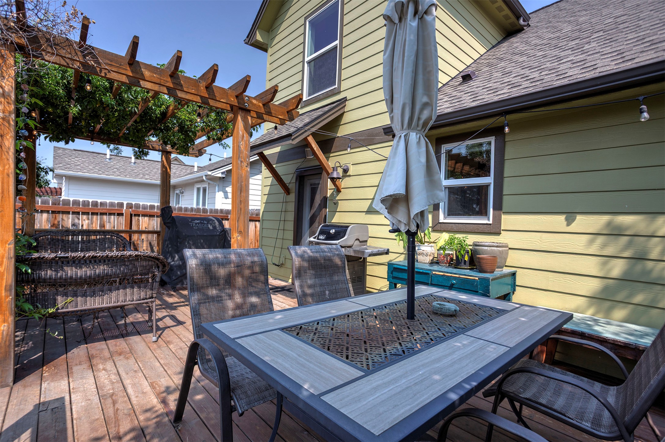 1105 Village Way Property Photo 31