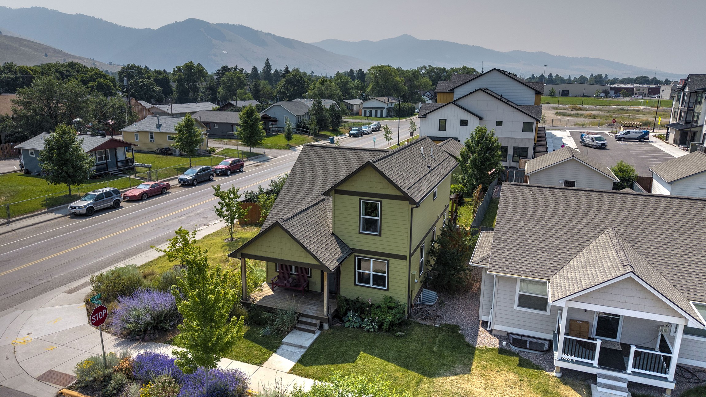1105 Village Way Property Photo 40