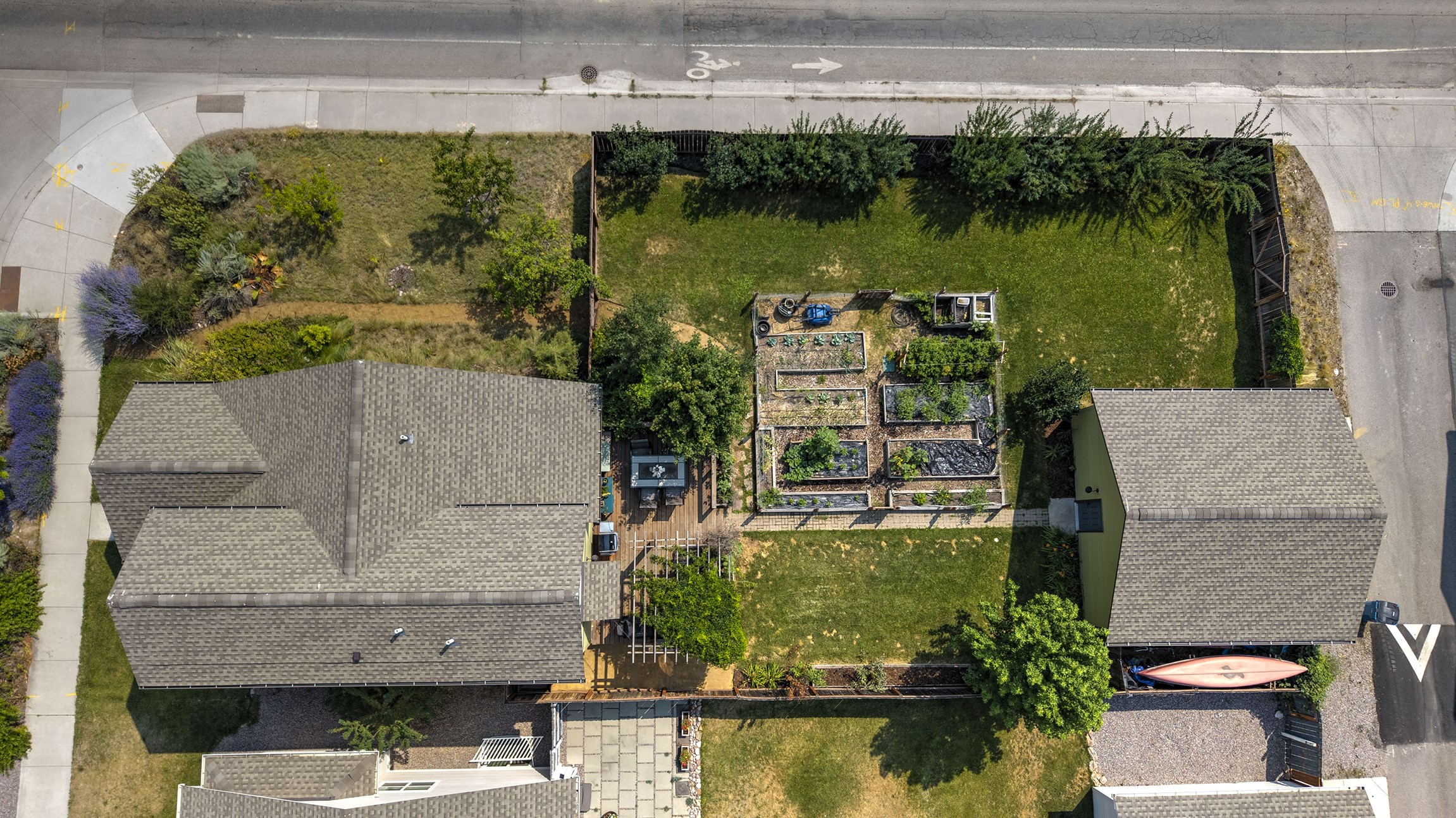 1105 Village Way Property Photo 43