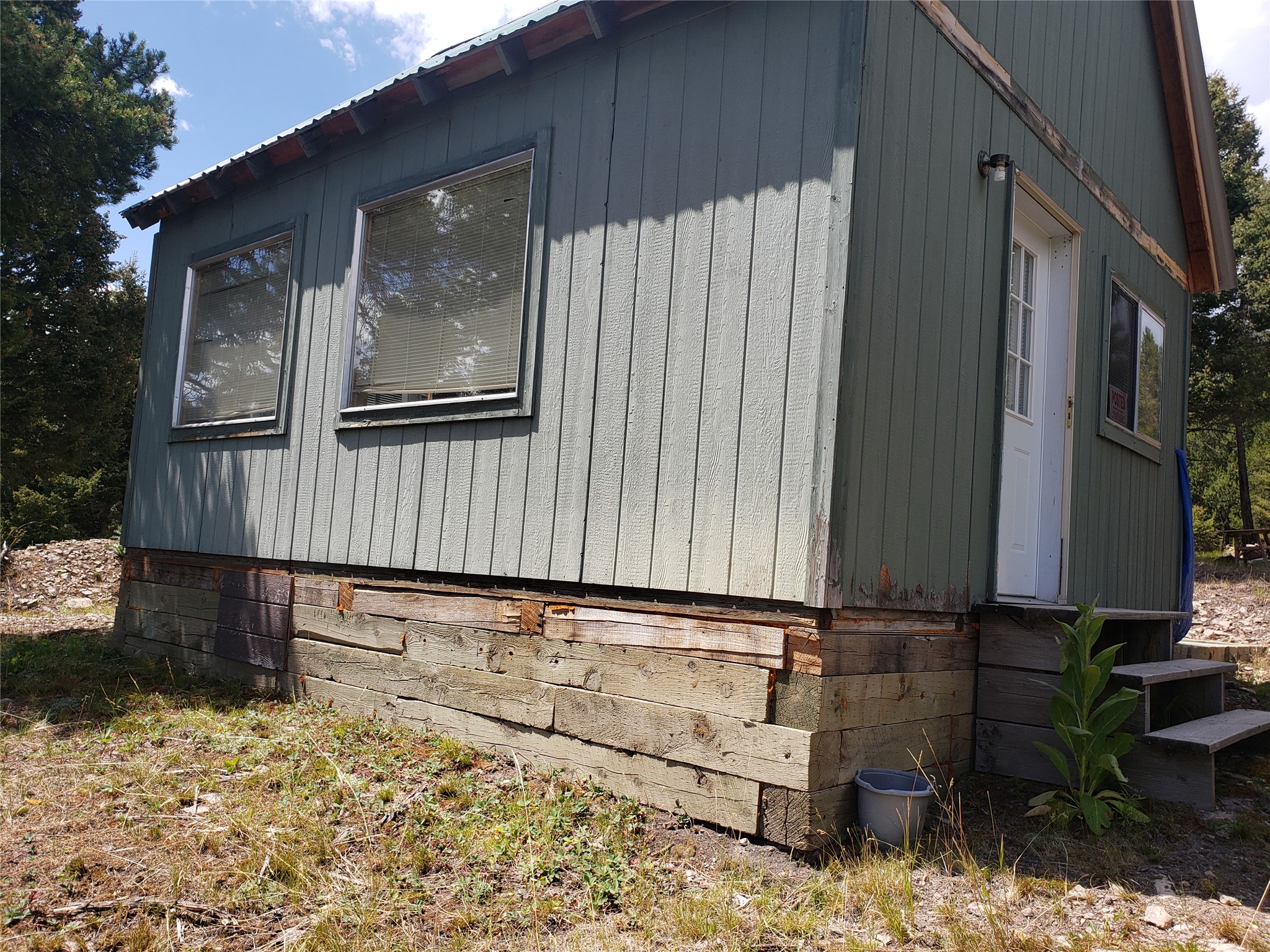 300 Hematite Road Property Photo 11