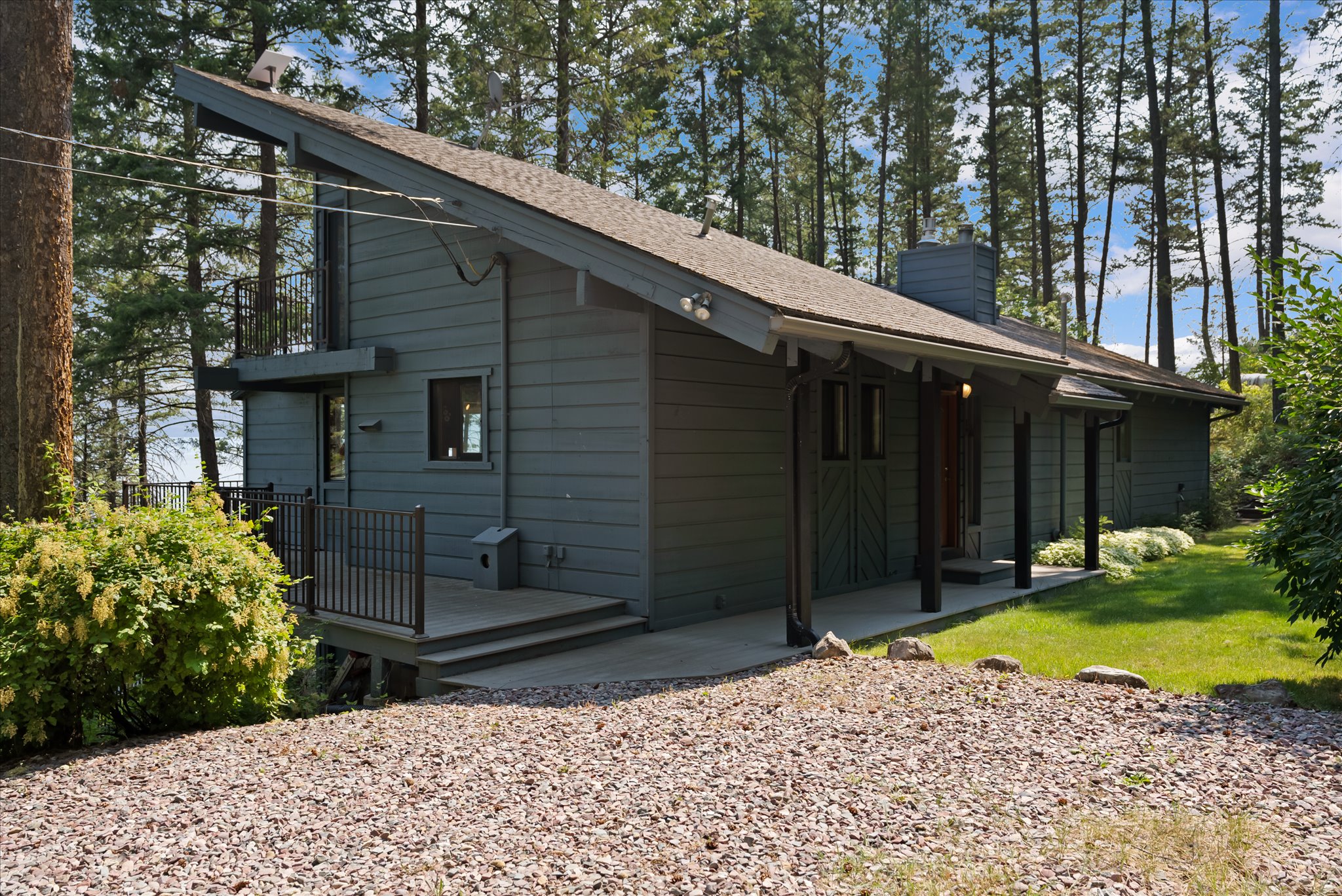 18580 Goose Bay Road Property Photo 9