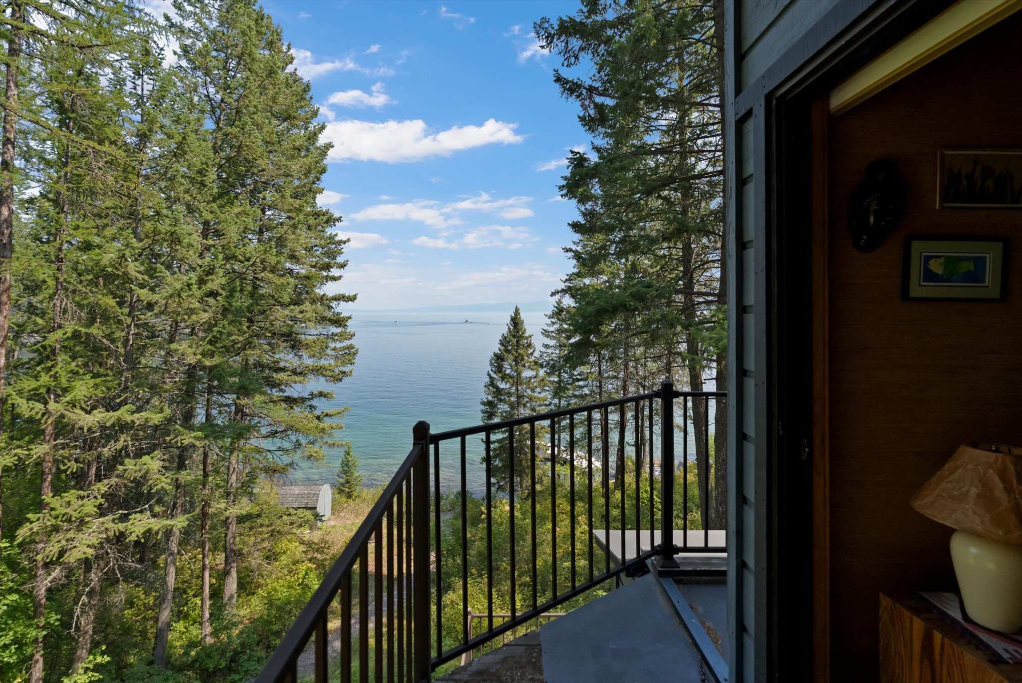 18580 Goose Bay Road Property Photo 12
