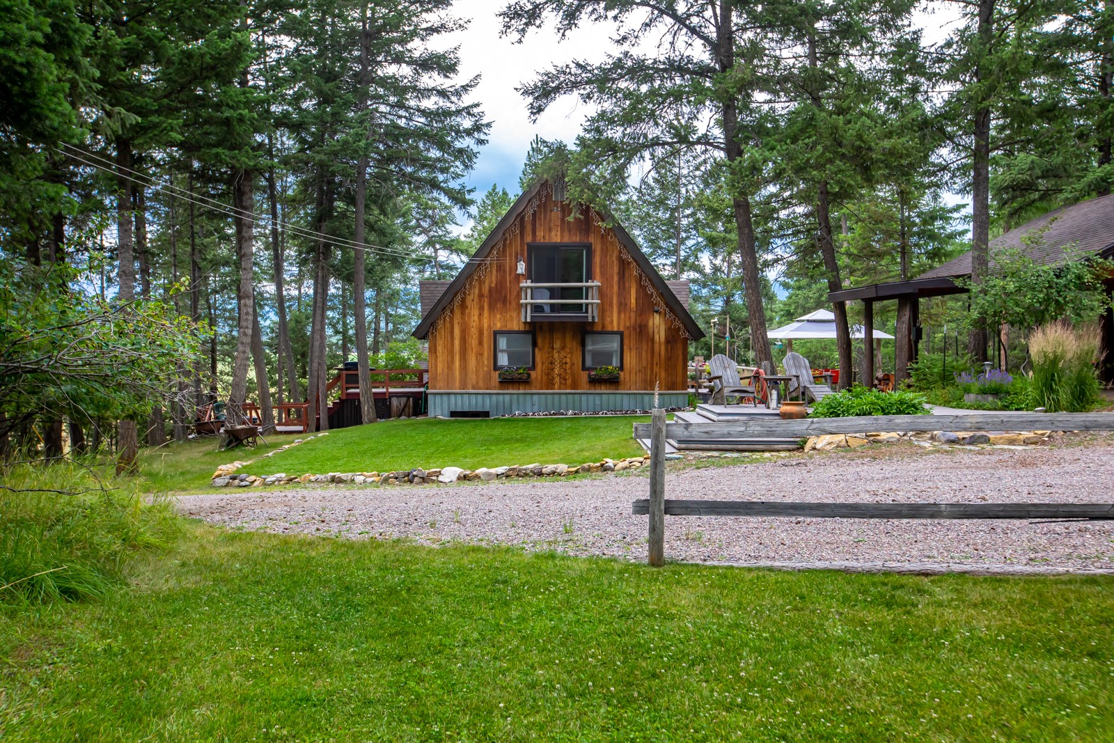 1085 K M Ranch Road Property Photo 3
