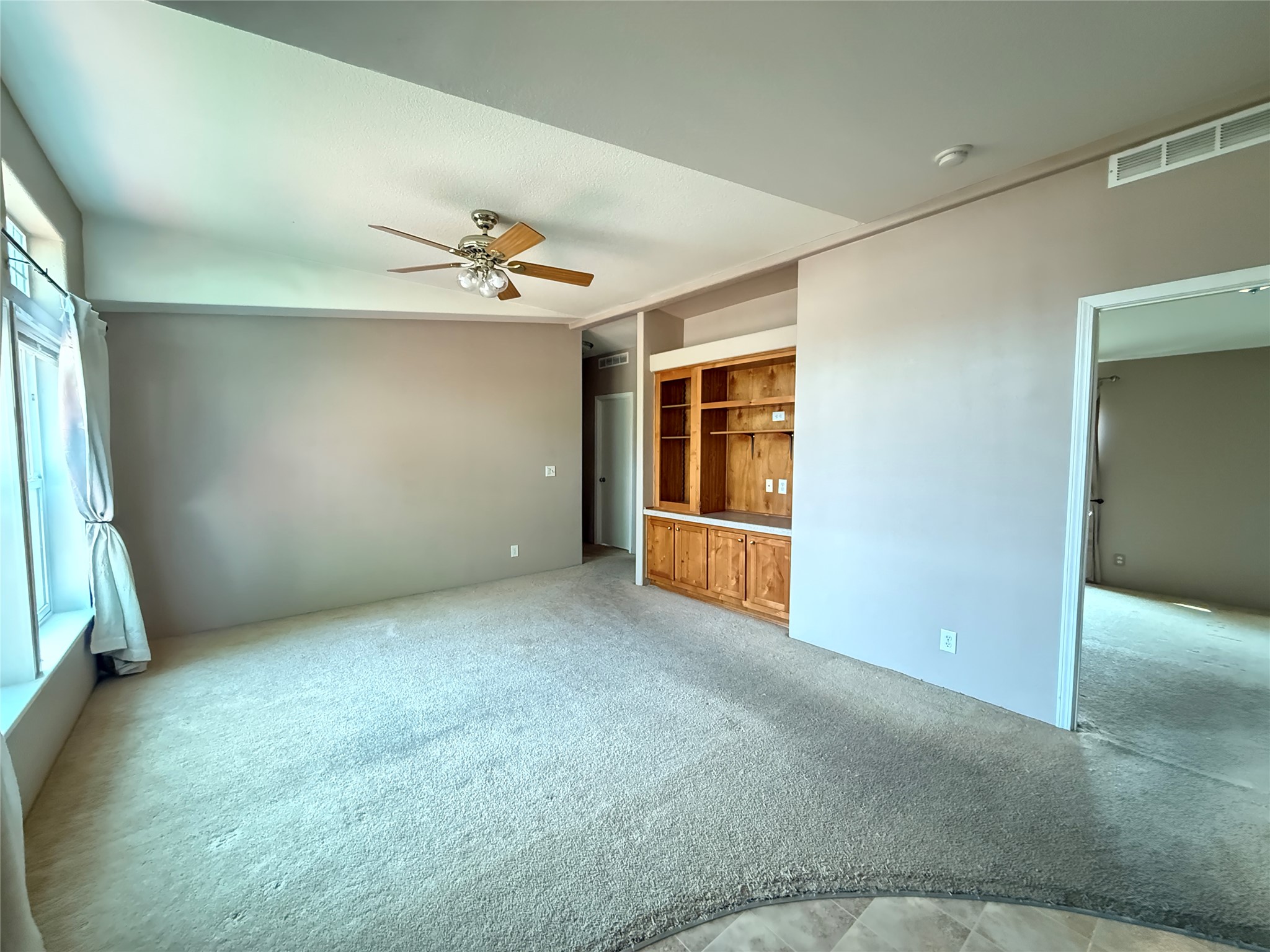 12737 Genoa Lane Property Photo 6