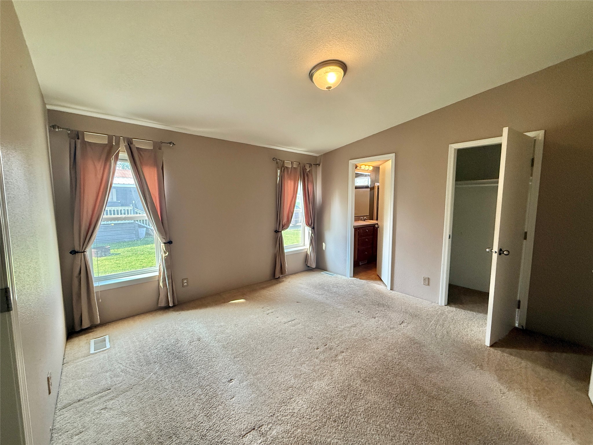12737 Genoa Lane Property Photo 16