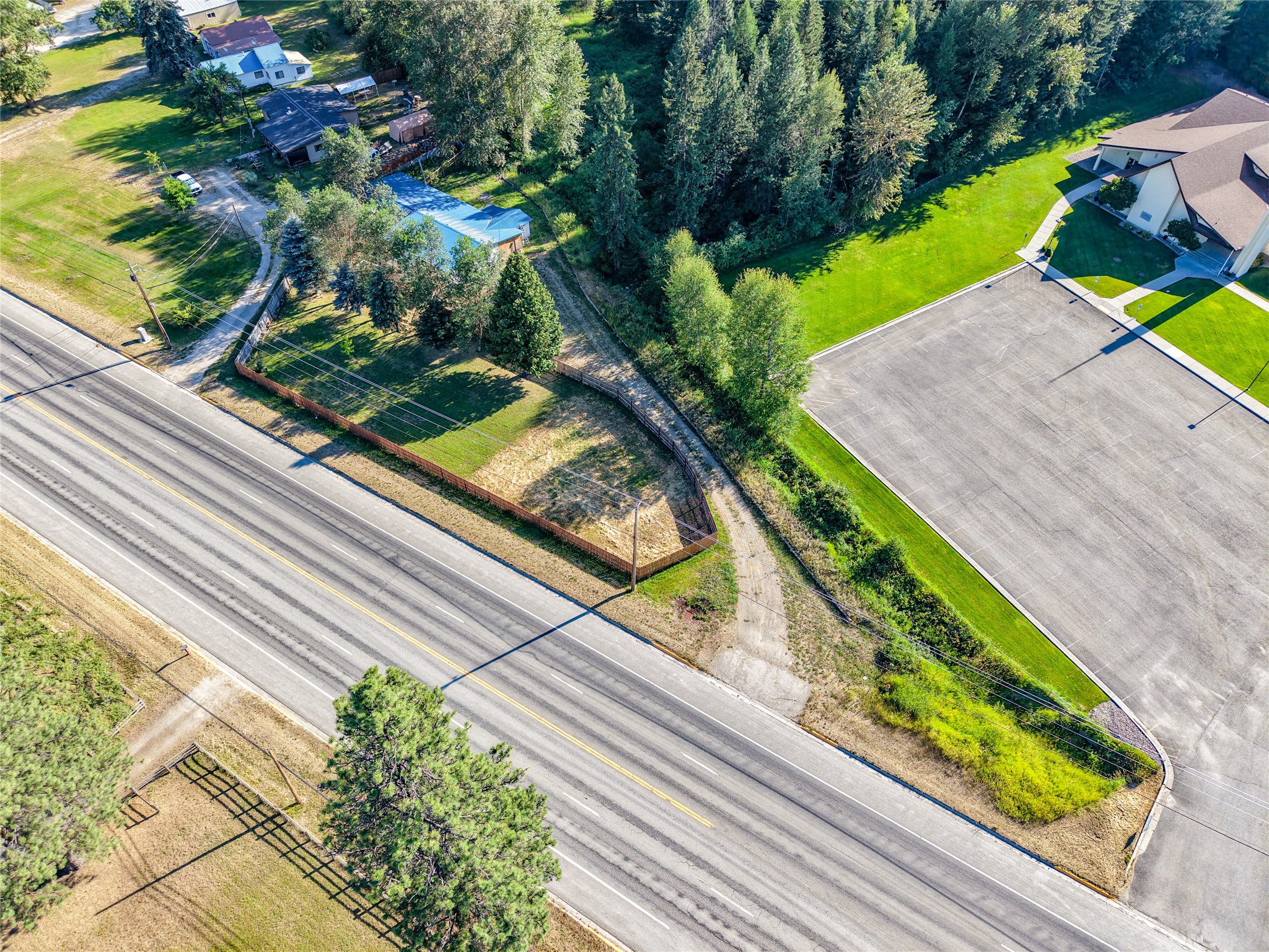 34780 Us Highway 2 Property Photo 3