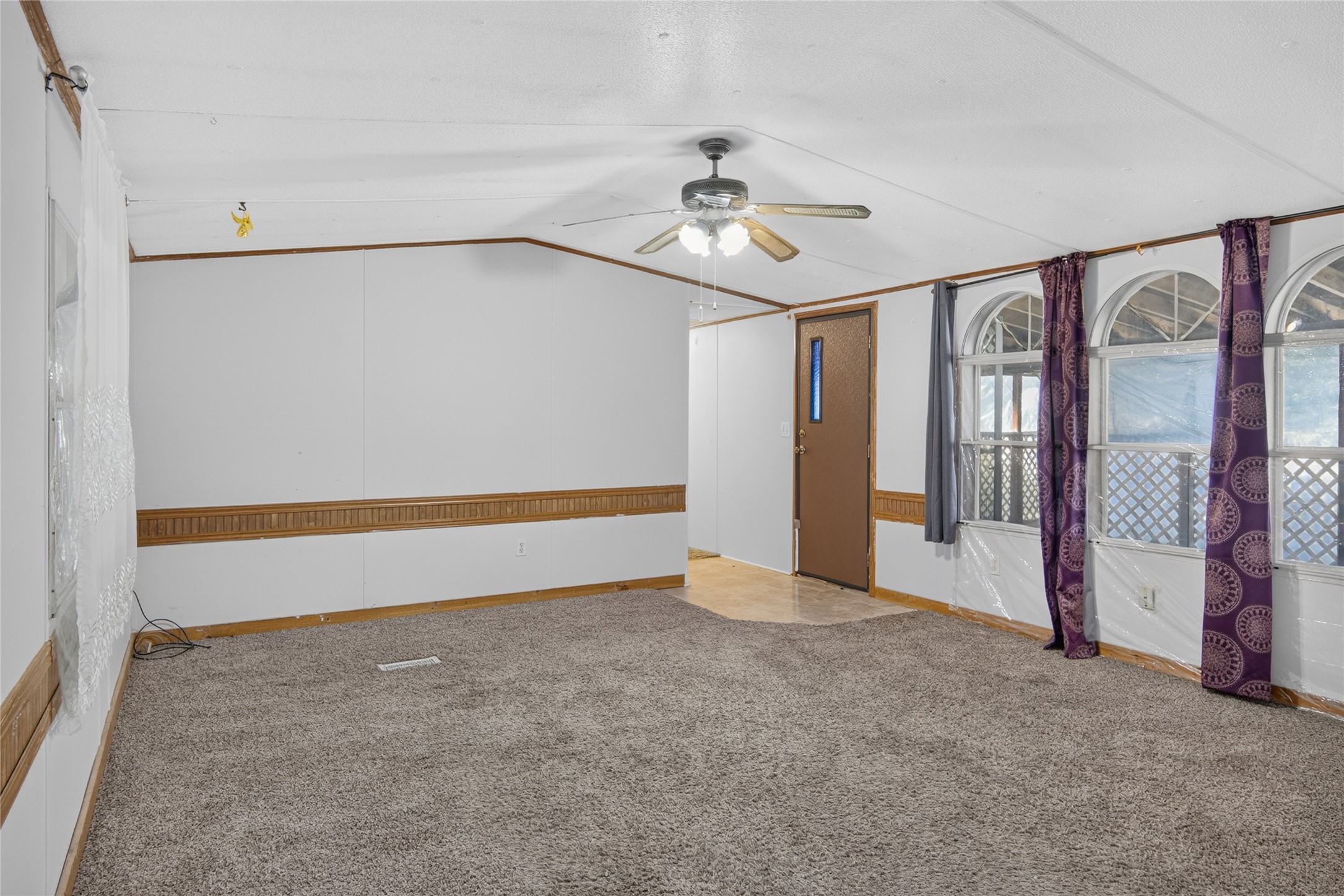34780 Us Highway 2 Property Photo 8