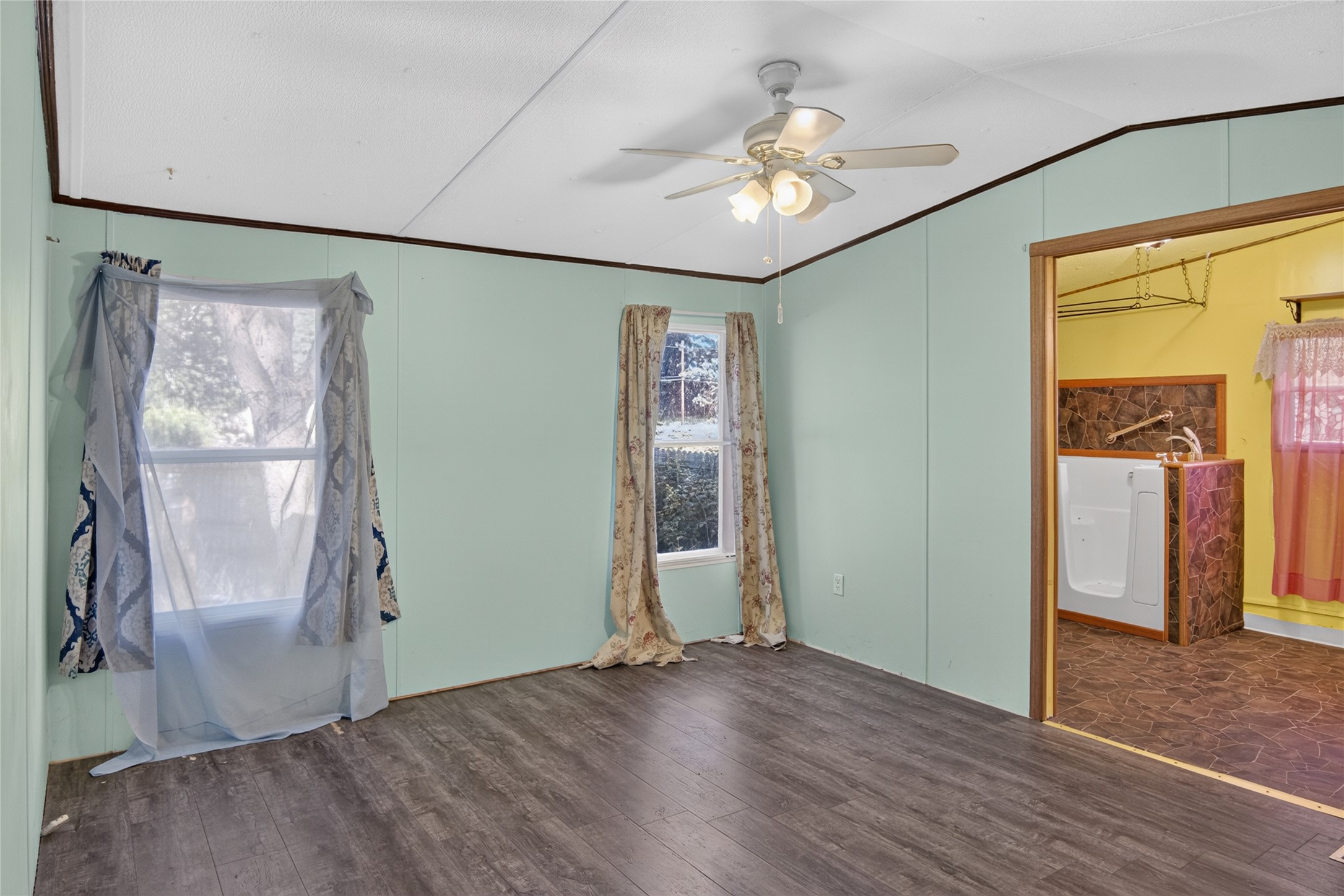 34780 Us Highway 2 Property Photo 13