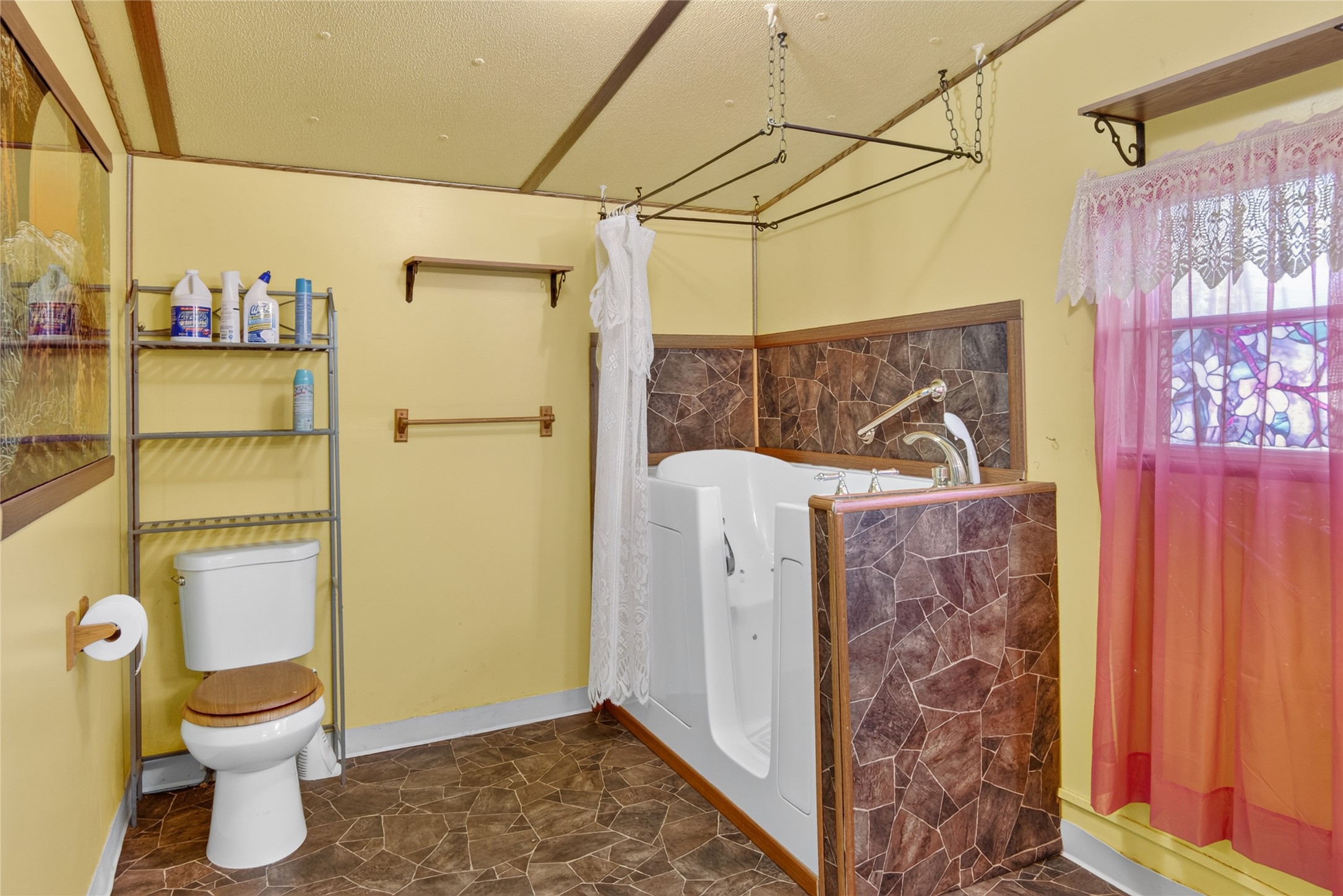 34780 Us Highway 2 Property Photo 15