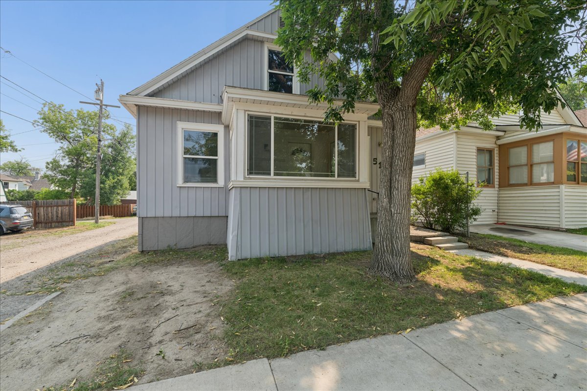 511 5th Street N Property Photo 2