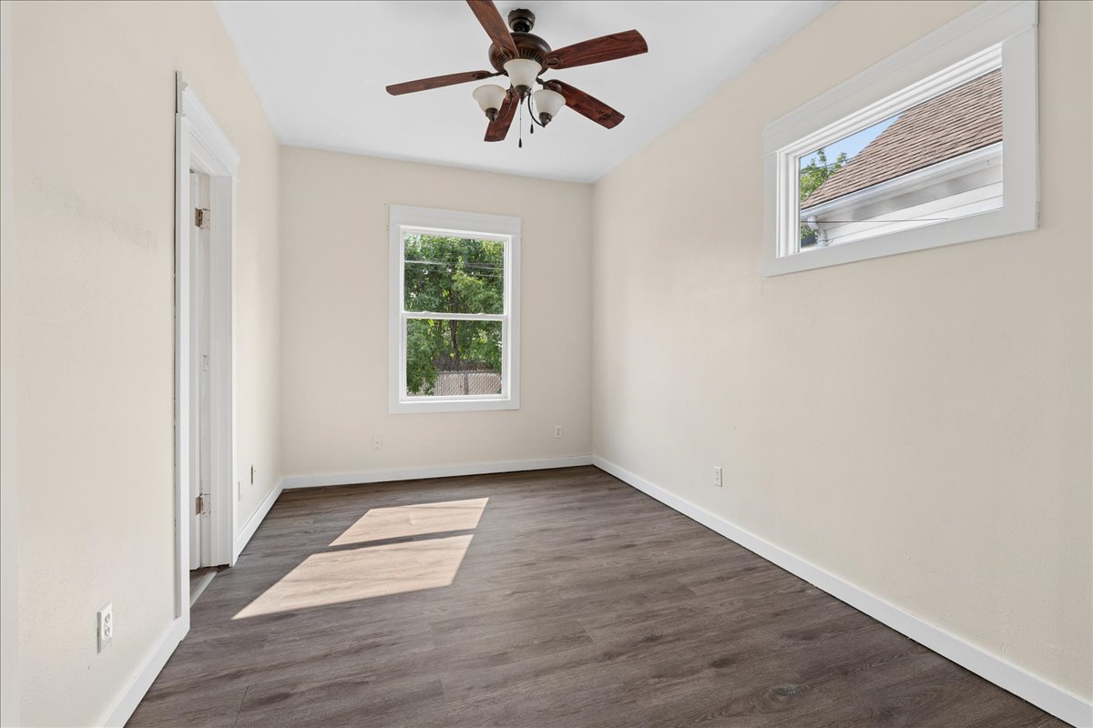 511 5th Street N Property Photo 7