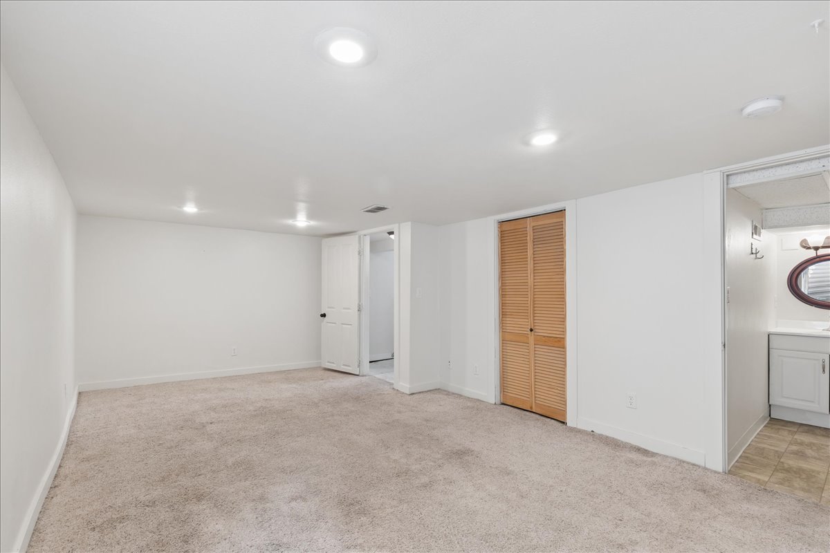 511 5th Street N Property Photo 21