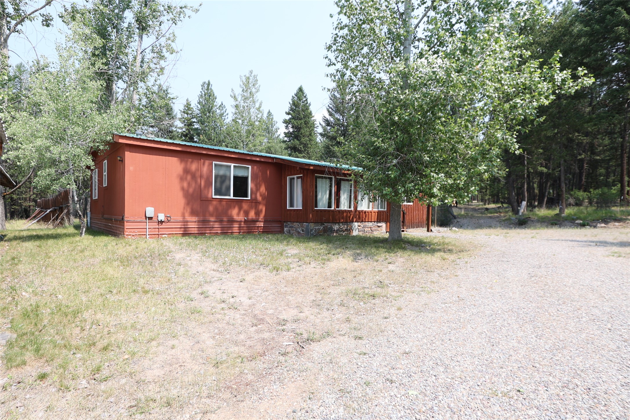 40 Old Cedar Creek Road Property Photo 2